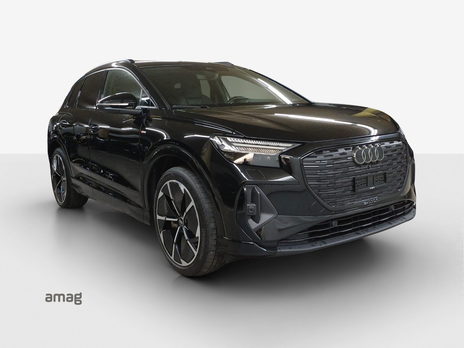 AUDI Q4 50 e-tron quattro, Elektro, Occasion / Gebraucht, Automatik - 7