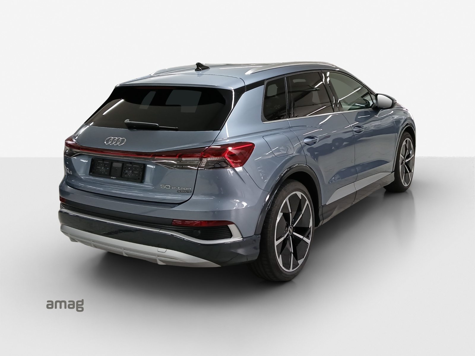 AUDI Q4 50 e-tron quattro, Elektro, Occasion / Gebraucht, Automatik - 6