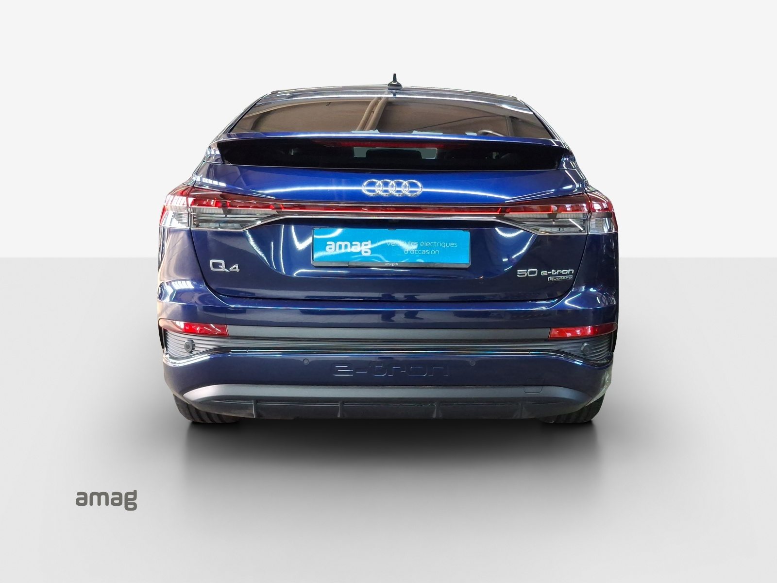 AUDI Q4 SB 50 e-tron quattro, Elektro, Occasion / Gebraucht, Automatik - 5