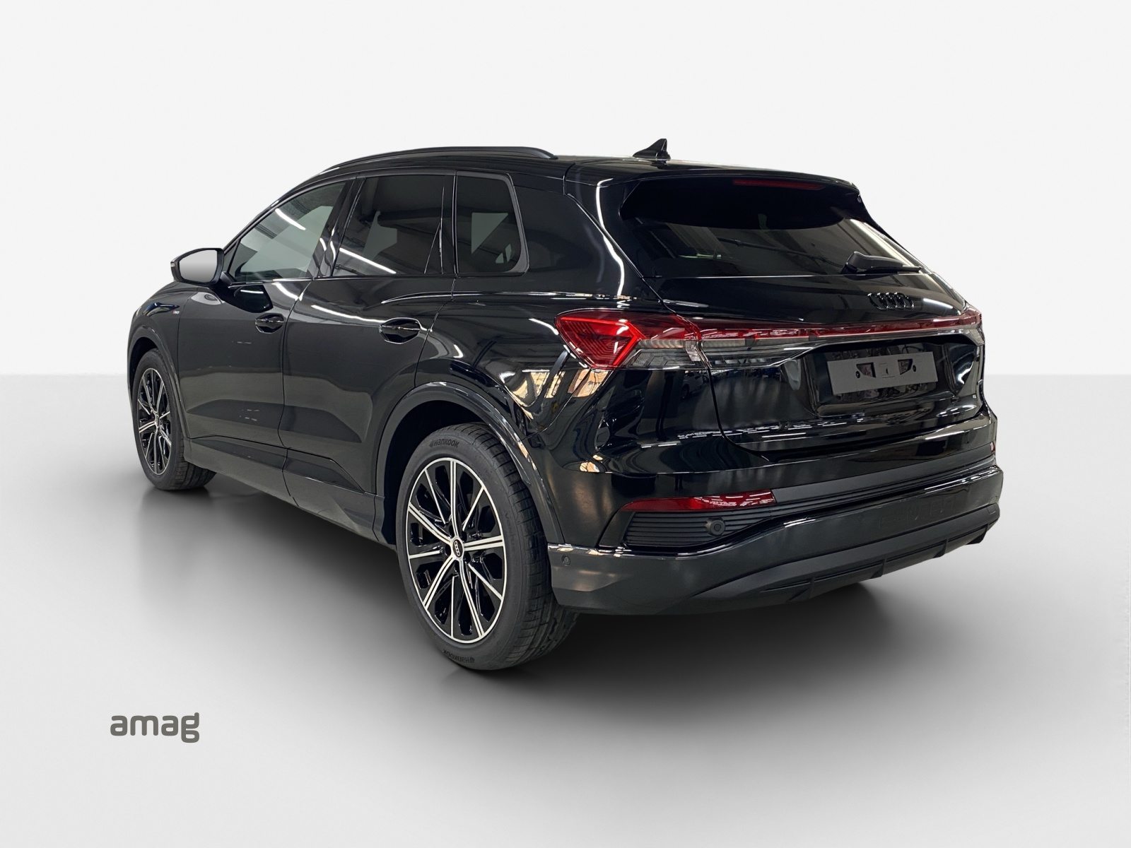 AUDI Q4 45 e-tron quattro Attraction, Elettrica, Occasioni / Usate, Automatico - 3