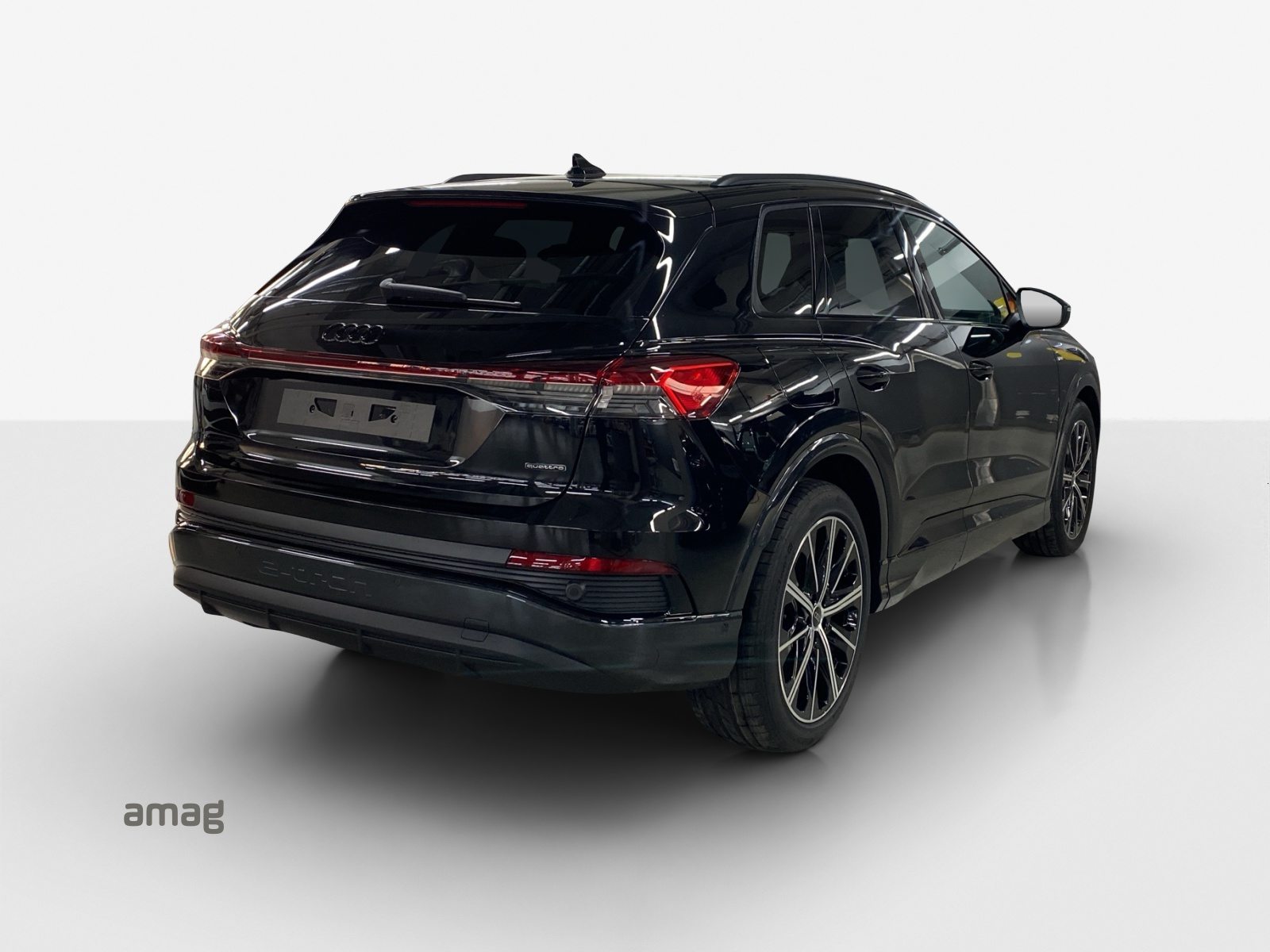 AUDI Q4 45 e-tron quattro Attraction, Elettrica, Occasioni / Usate, Automatico - 5
