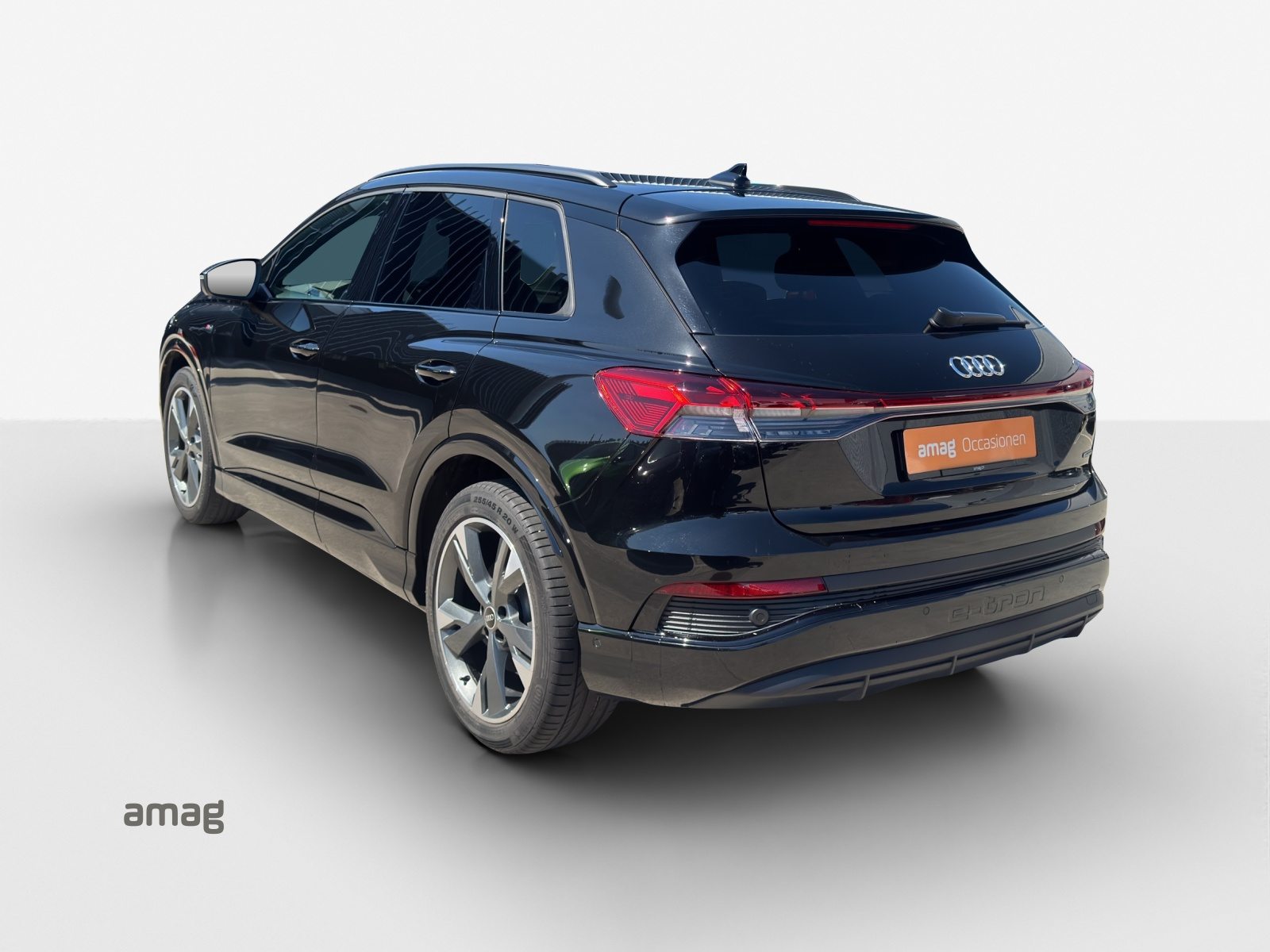 AUDI Q4 50 e-tron quattro, Électrique, Occasion / Utilisé, Automatique - 3