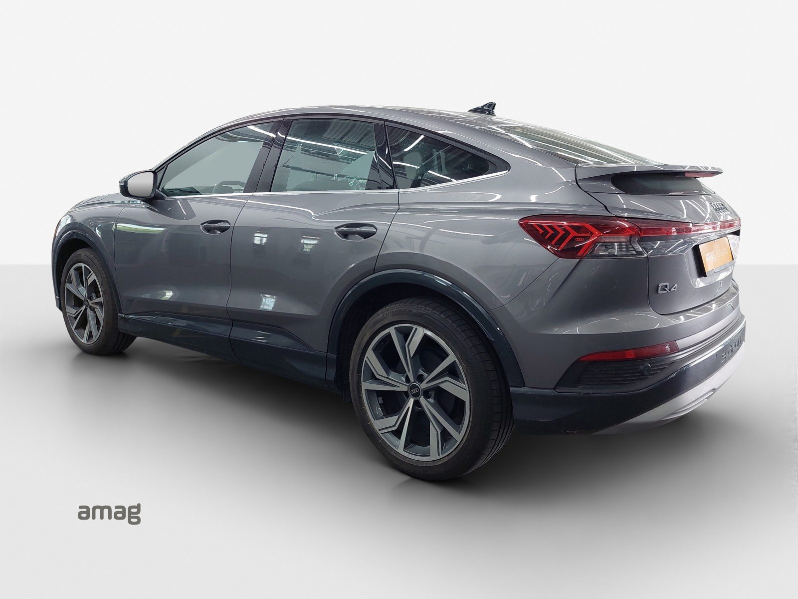 AUDI Q4 SB 50 e-tron quattro, Elektro, Occasion / Gebraucht, Automatik - 3