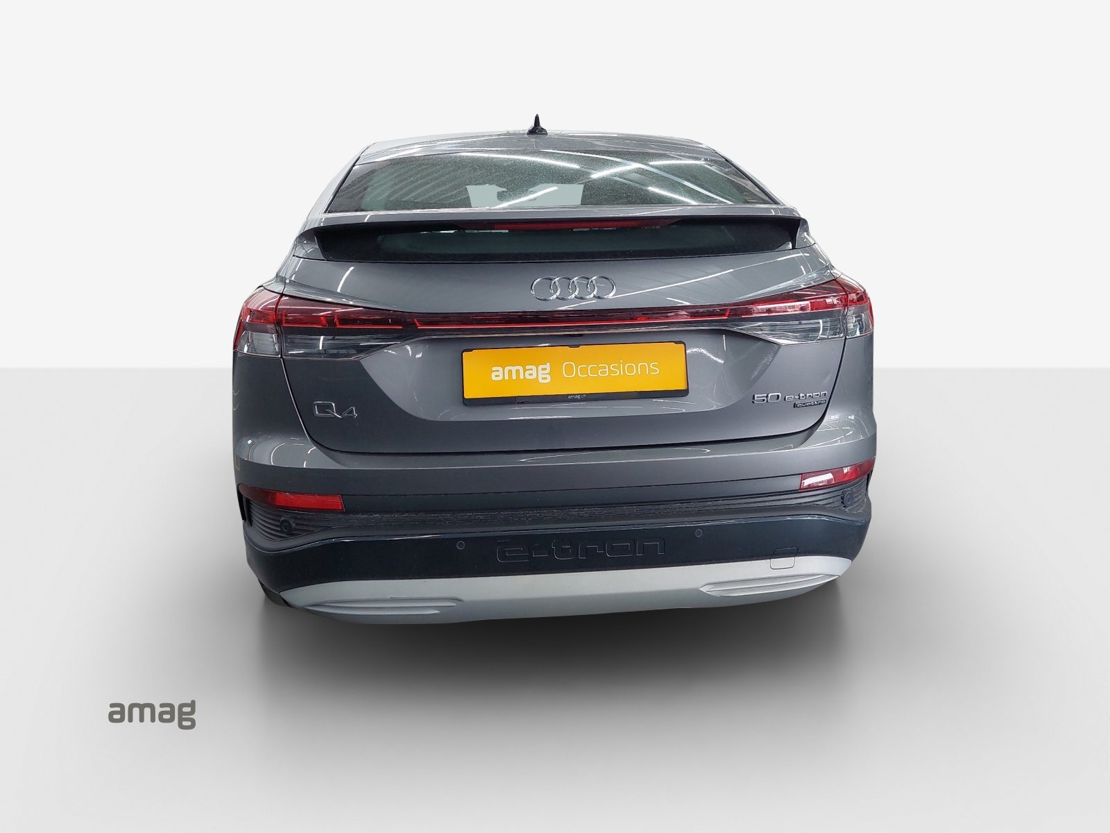 AUDI Q4 SB 50 e-tron quattro, Elektro, Occasion / Gebraucht, Automatik - 4
