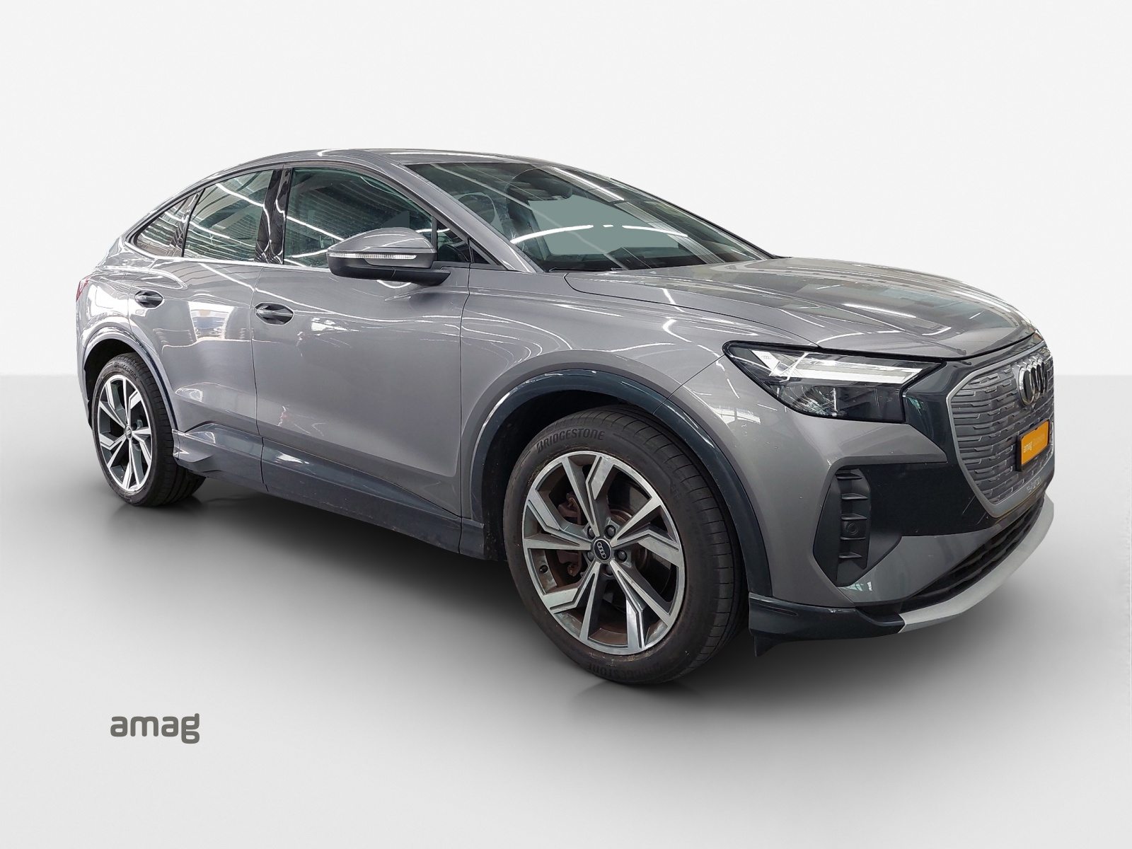 AUDI Q4 SB 50 e-tron quattro, Elektro, Occasion / Gebraucht, Automatik - 6