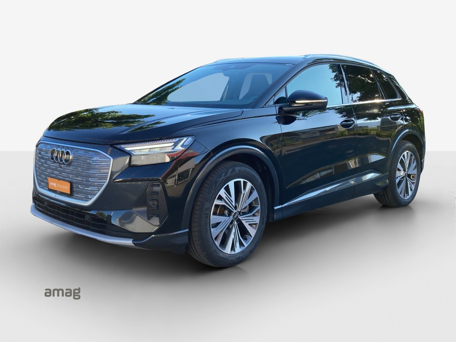 AUDI Q4 50 e-tron quattro