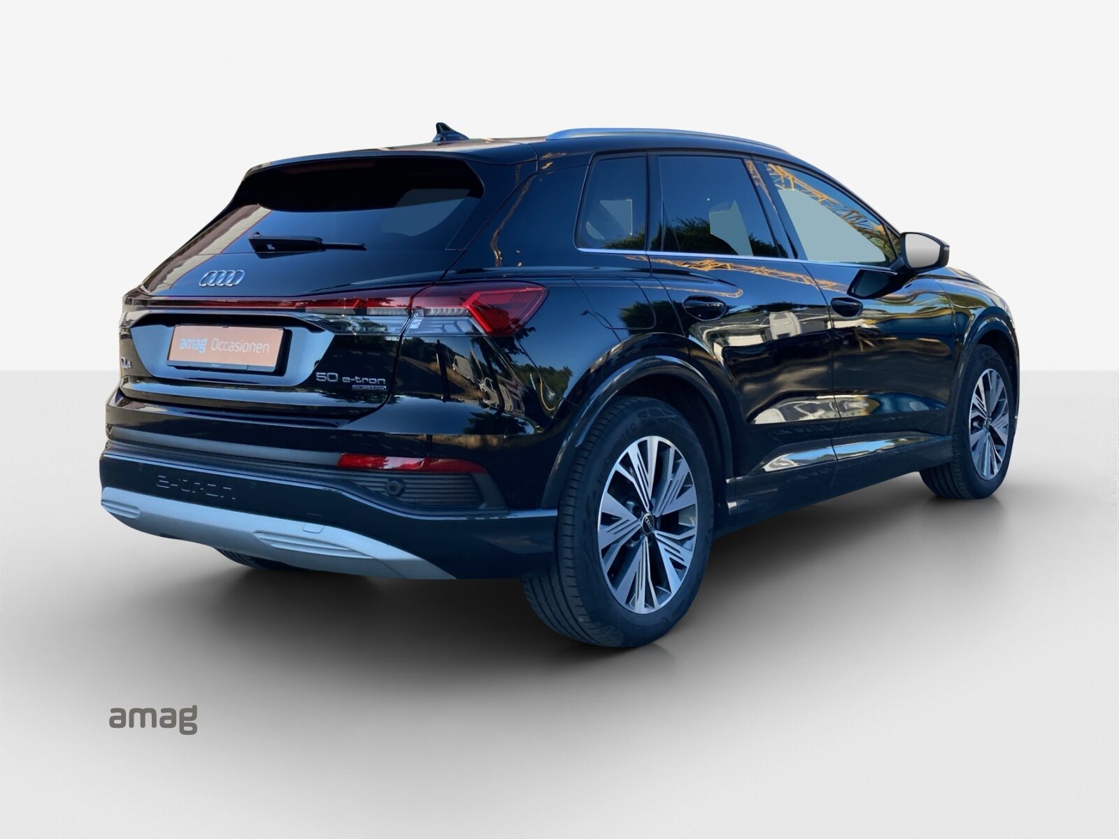 AUDI Q4 50 e-tron quattro, Elektro, Occasion / Gebraucht, Automatik - 6