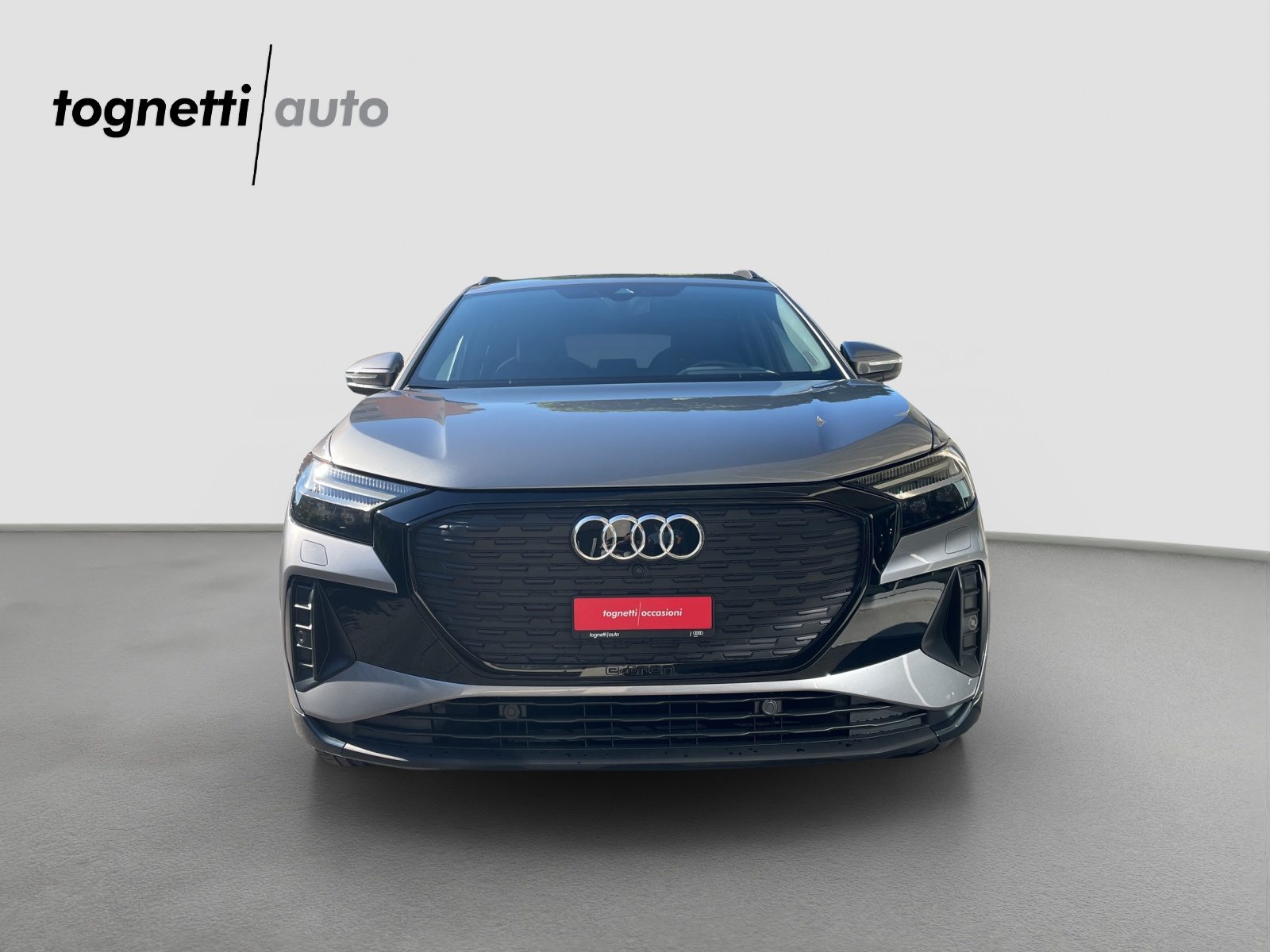 AUDI Q4 50 e-tron quattro, Elektro, Occasion / Gebraucht, Automatik - 7