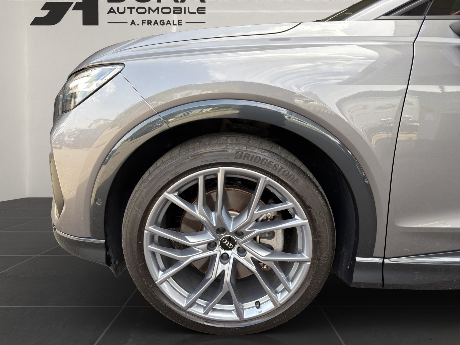 AUDI Q4 e-tron 50 quattro, Elektro, Occasion / Gebraucht, Automatik - 7
