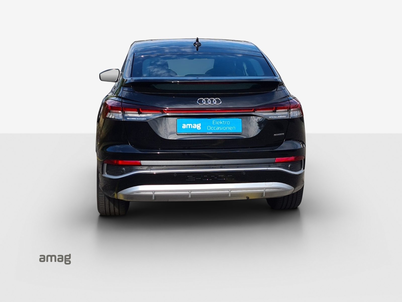 AUDI Q4 SB 50 e-tron quattro, Électrique, Occasion / Utilisé, Automatique - 4