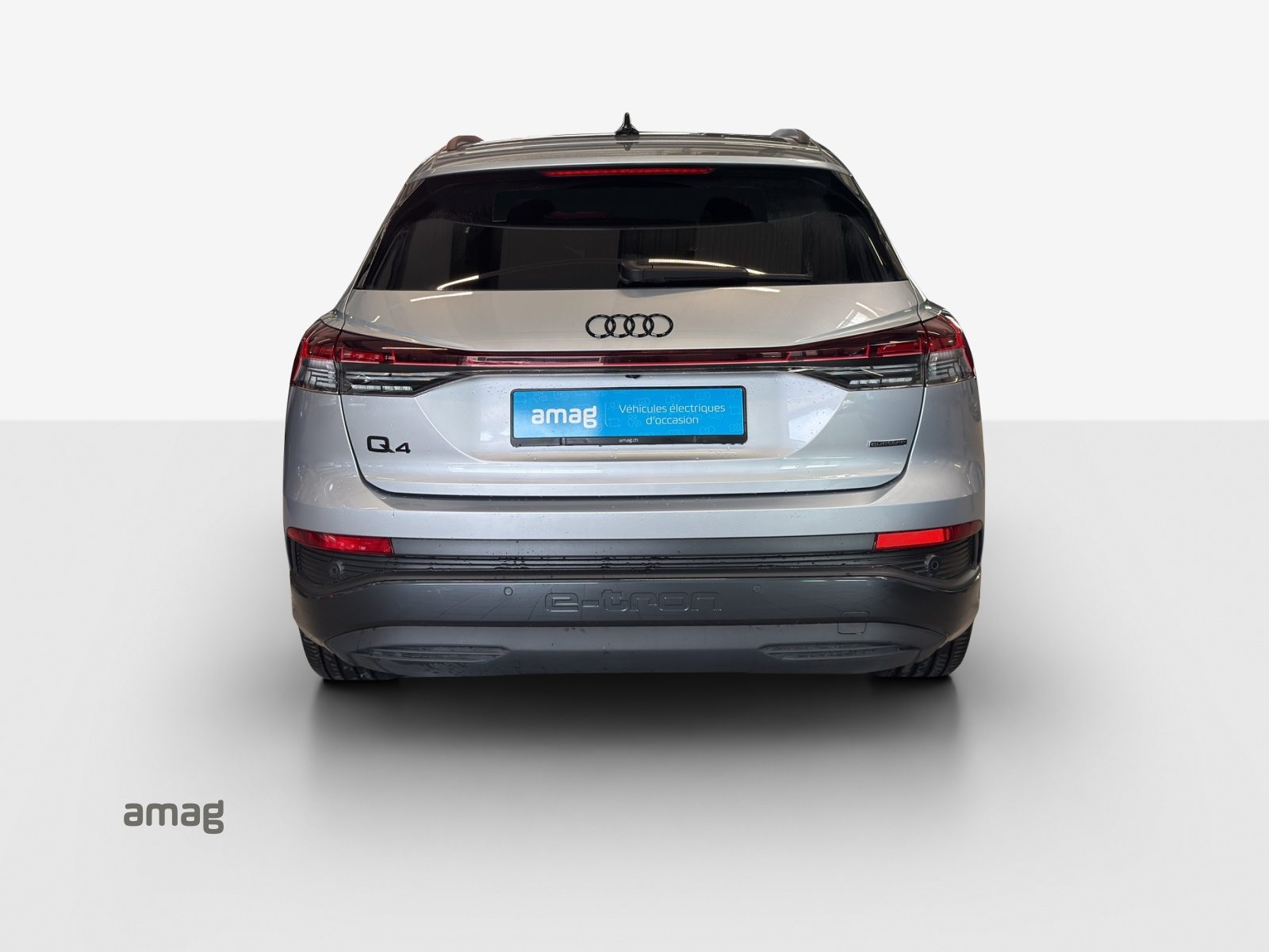 AUDI Q4 50 e-tron quattro, Elektro, Occasion / Gebraucht, Automatik - 4