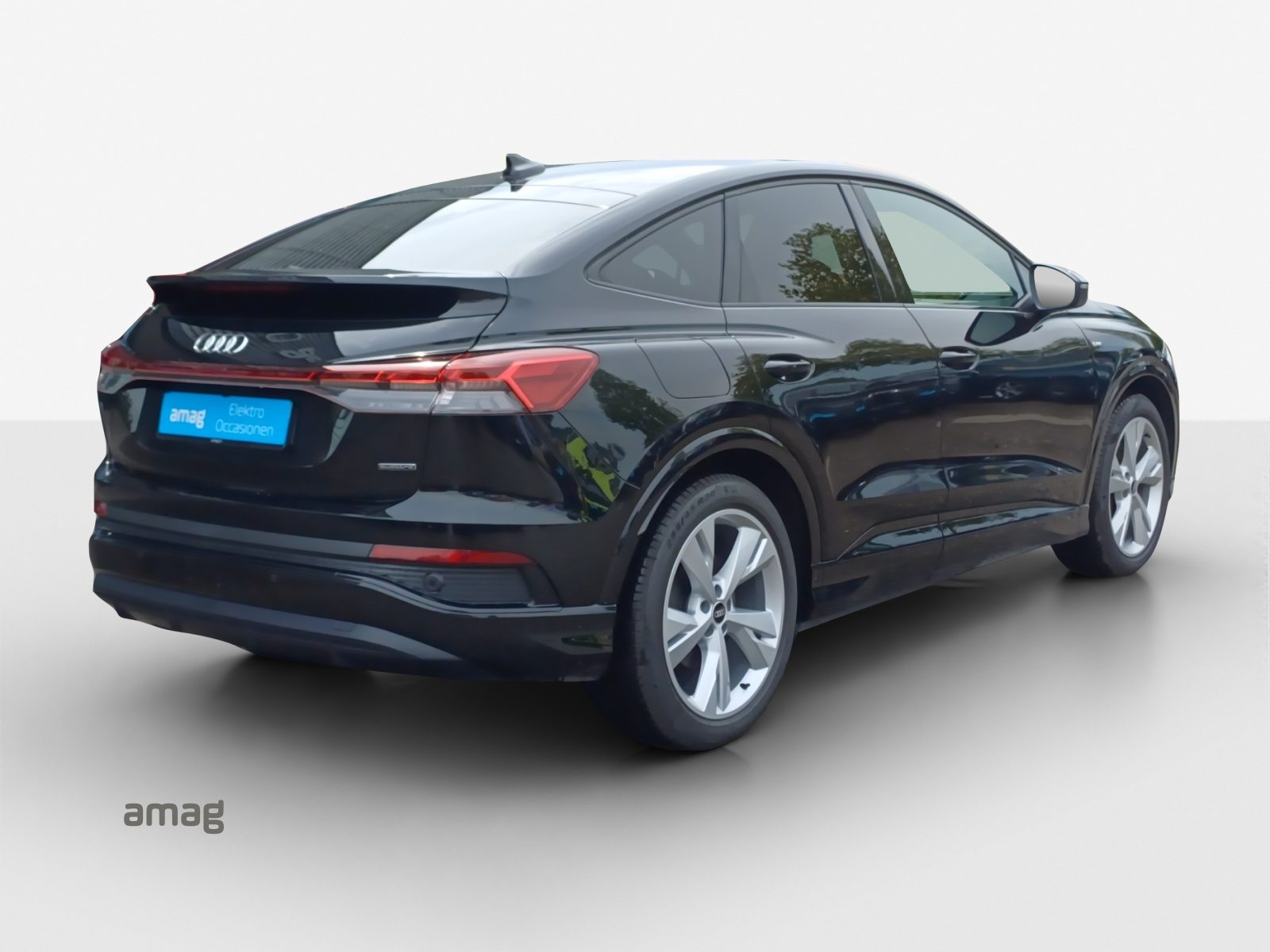 AUDI Q4 SB 50 e-tron quattro, Électrique, Occasion / Utilisé, Automatique - 6