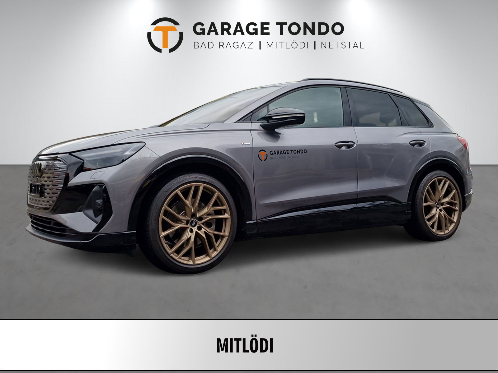 AUDI Q4 e-tron 50 quattro