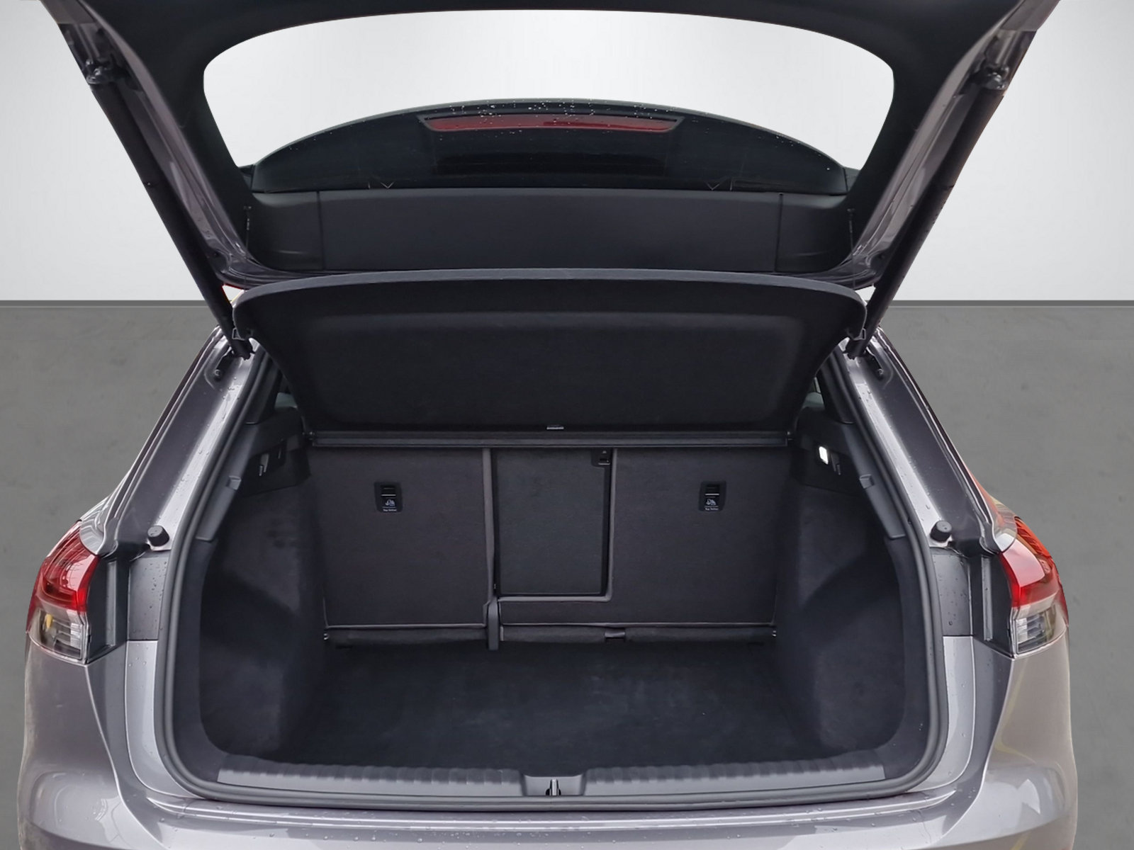 AUDI Q4 e-tron 50 quattro, Électrique, Occasion / Utilisé, Automatique - 7
