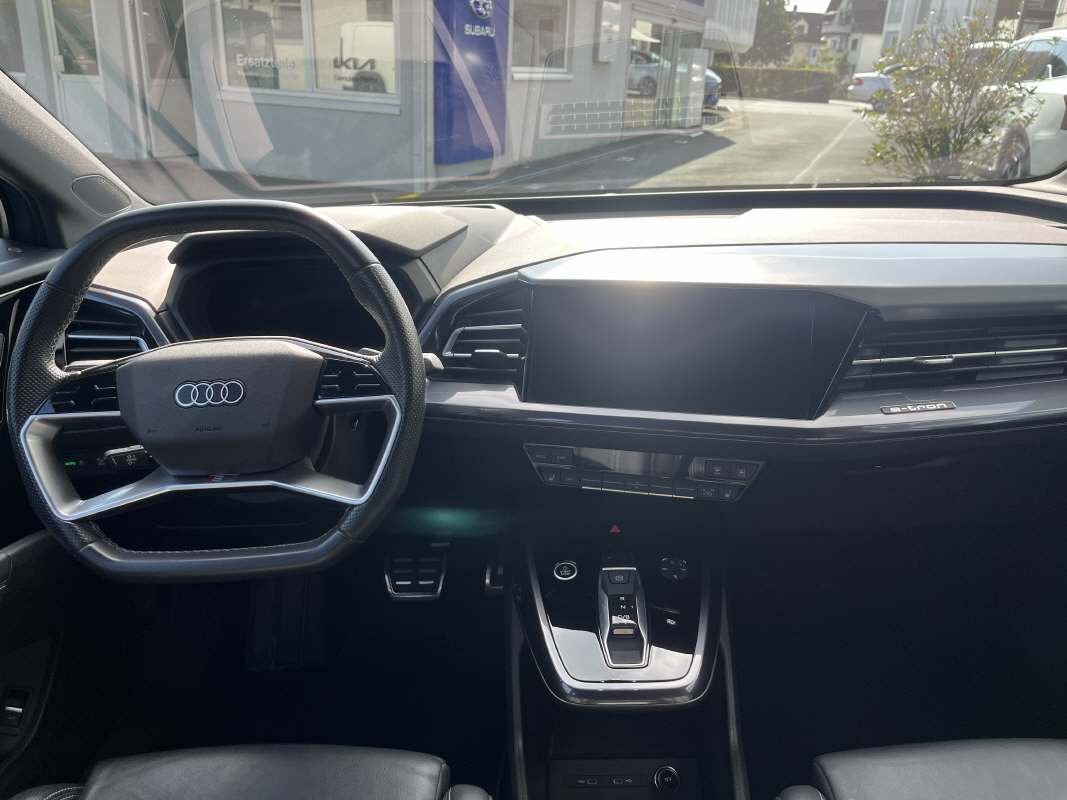 AUDI Q4 e-tron Sportback 50 quattro S-Line, Elektro, Occasion / Gebraucht, Automatik - 6