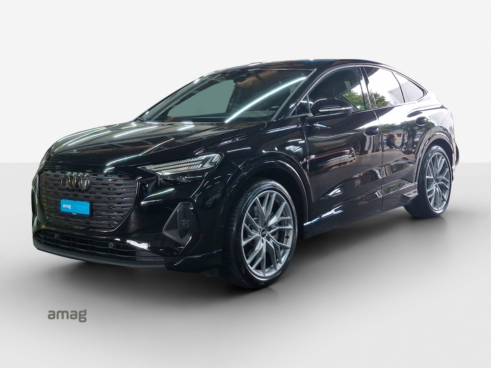 AUDI Q4 SB 40 e-tron