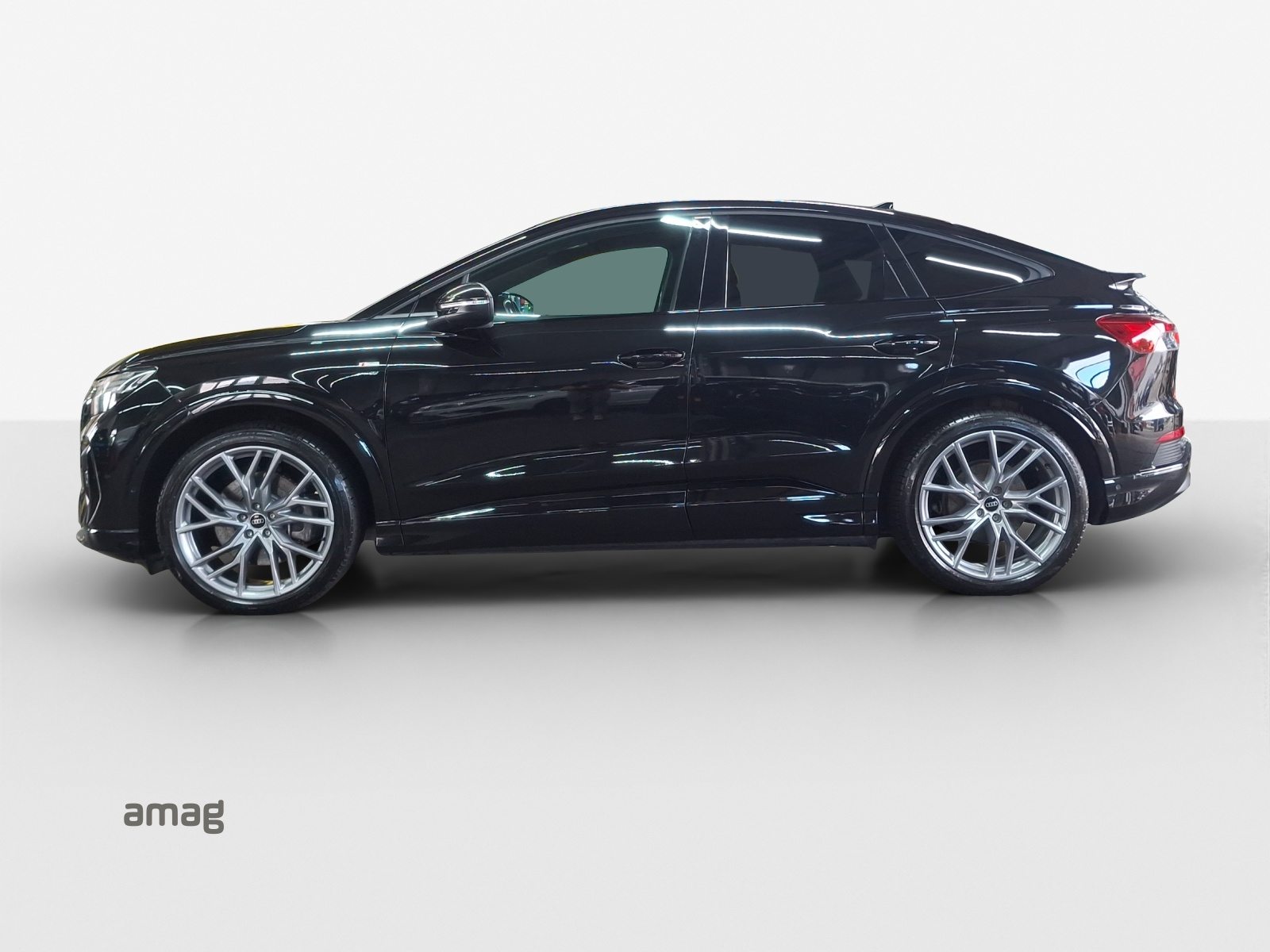 AUDI Q4 SB 40 e-tron, Électrique, Occasion / Utilisé, Automatique - 2