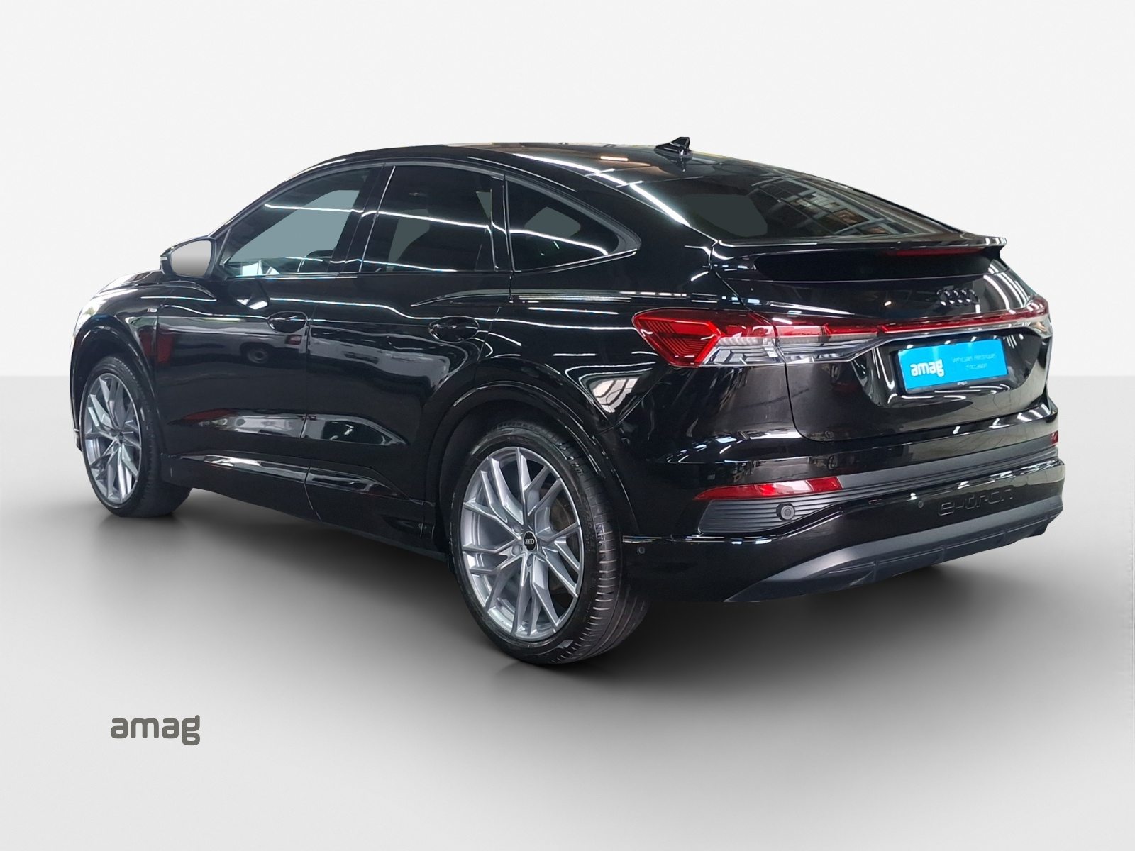 AUDI Q4 SB 40 e-tron, Électrique, Occasion / Utilisé, Automatique - 3