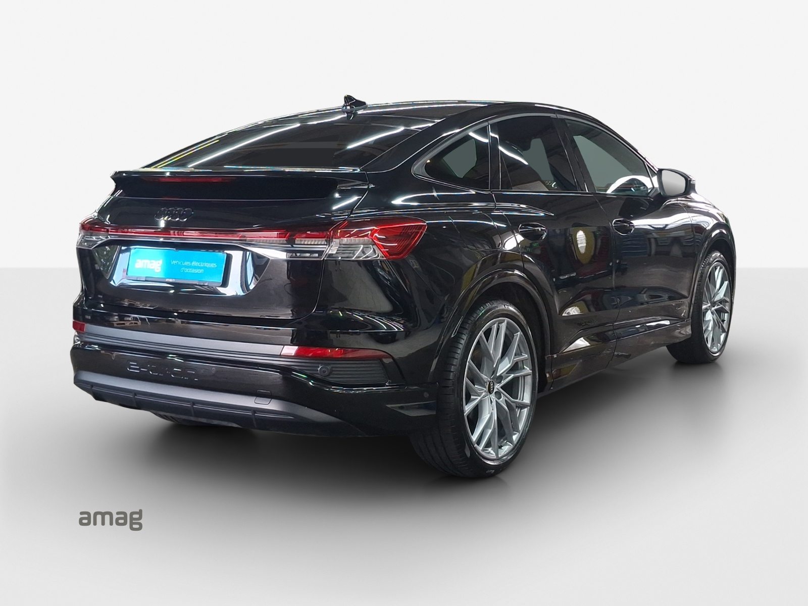 AUDI Q4 SB 40 e-tron, Électrique, Occasion / Utilisé, Automatique - 5