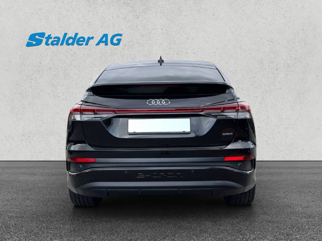 AUDI Q4 e-tron Sportback 50 quattro, Elektro, Occasion / Gebraucht, Automatik - 5