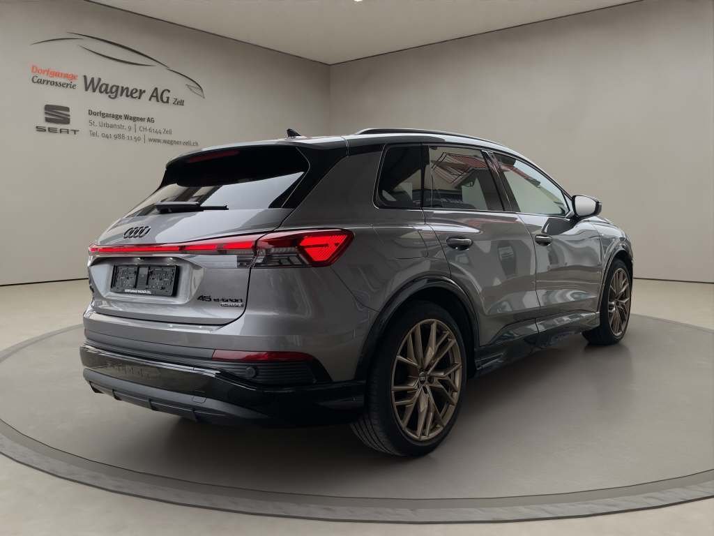 AUDI Q4 e-tron 45 quattro, Elektro, Occasion / Gebraucht, Automatik - 4