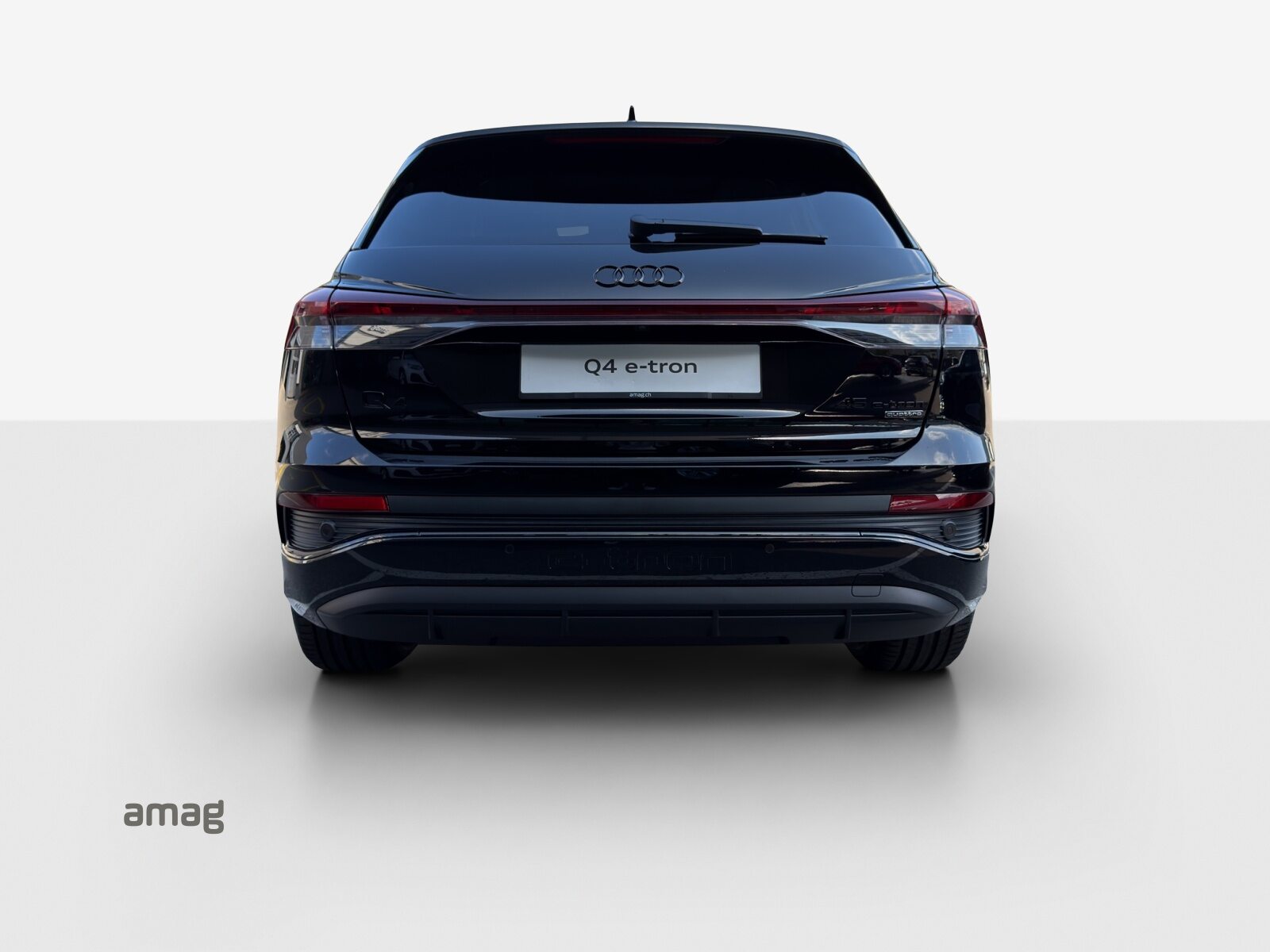 AUDI Q4 45 e-tron quattro Attraction, Électrique, Occasion / Utilisé, Automatique - 4