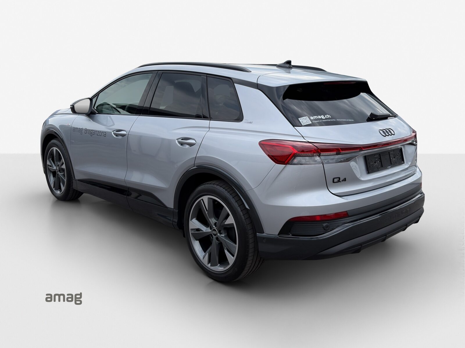 AUDI Q4 45 e-tron quattro Edition Swiss-Ski, Elettrica, Occasioni / Usate, Automatico - 3