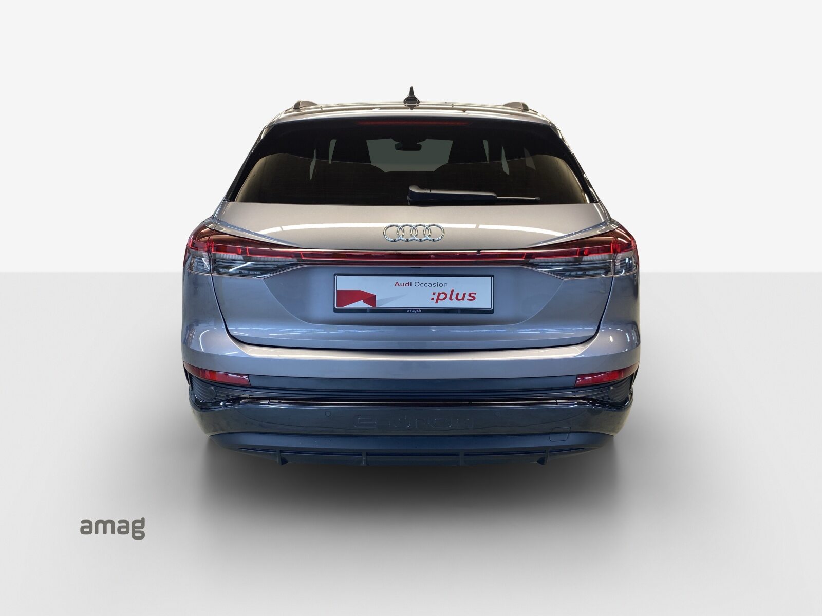 AUDI Q4 45 e-tron quattro, Électrique, Occasion / Utilisé, Automatique - 4