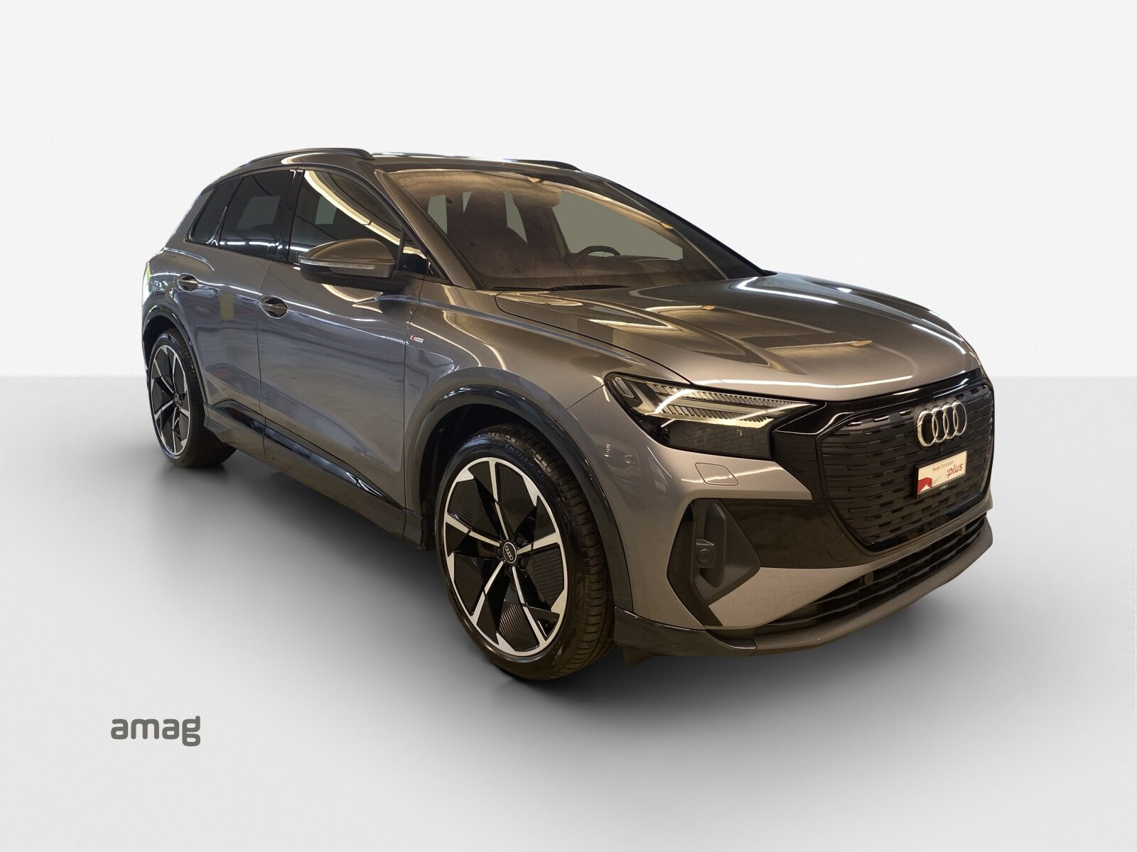 AUDI Q4 45 e-tron quattro, Électrique, Occasion / Utilisé, Automatique - 6