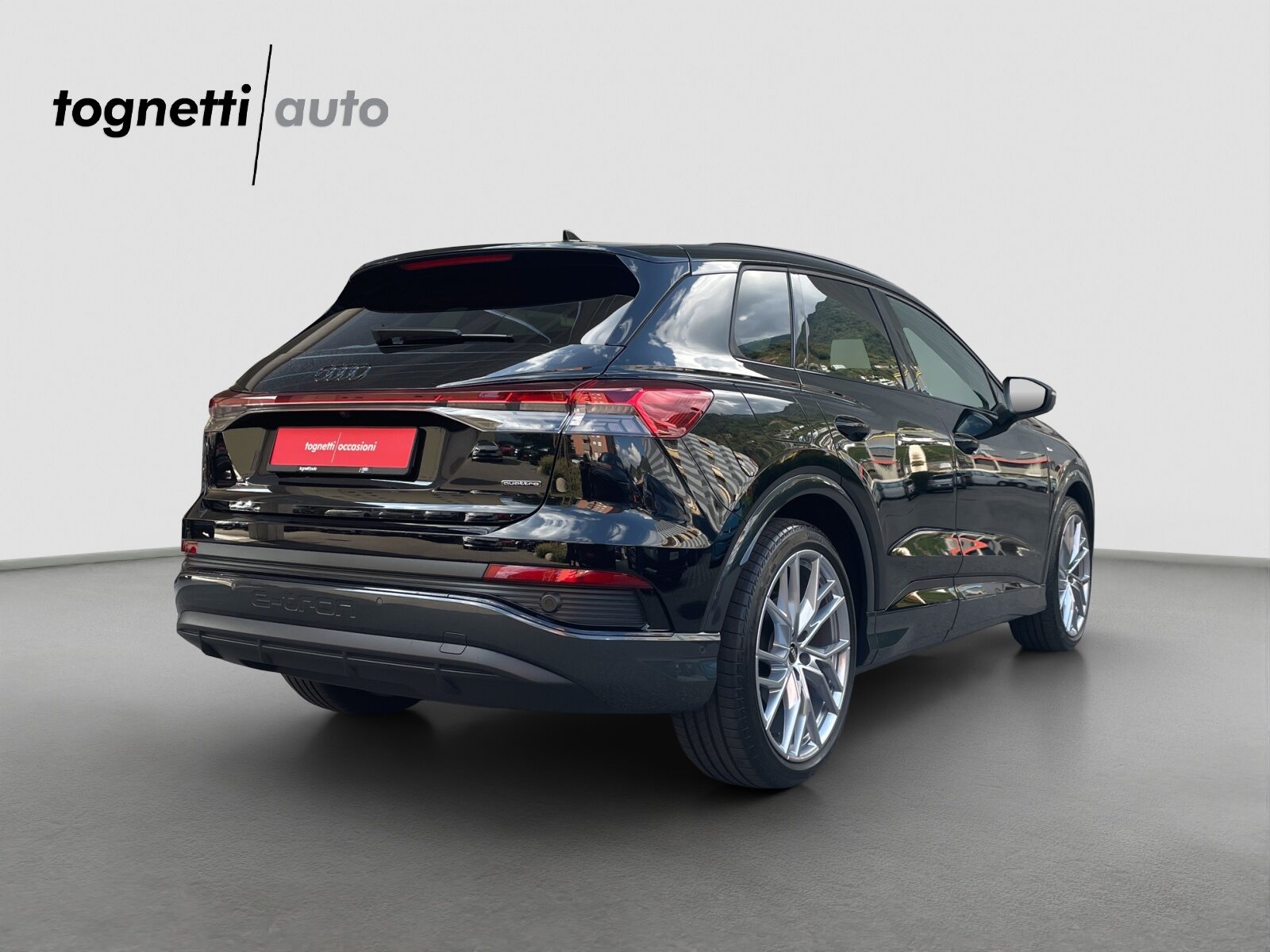 AUDI Q4 50 e-tron quattro, Électrique, Occasion / Utilisé, Automatique - 4