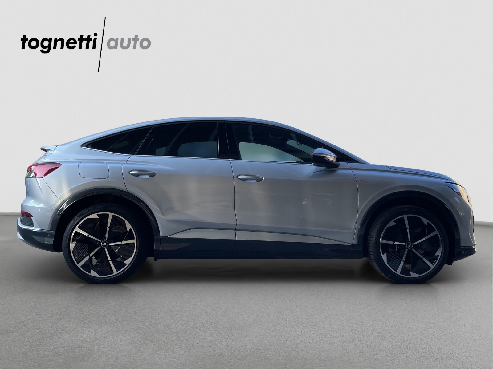 AUDI Q4 SB 50 e-tron quattro, Électrique, Occasion / Utilisé, Automatique - 3