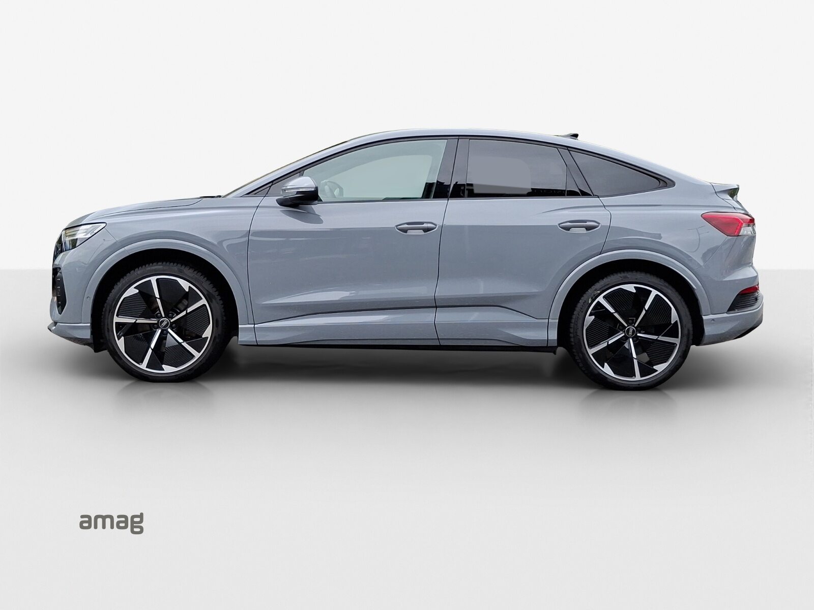 AUDI Q4 SB 50 e-tron quattro, Électrique, Occasion / Utilisé, Automatique - 2