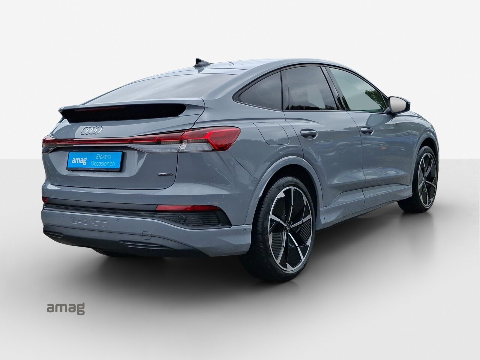 AUDI Q4 SB 50 e-tron quattro, Électrique, Occasion / Utilisé, Automatique - 5