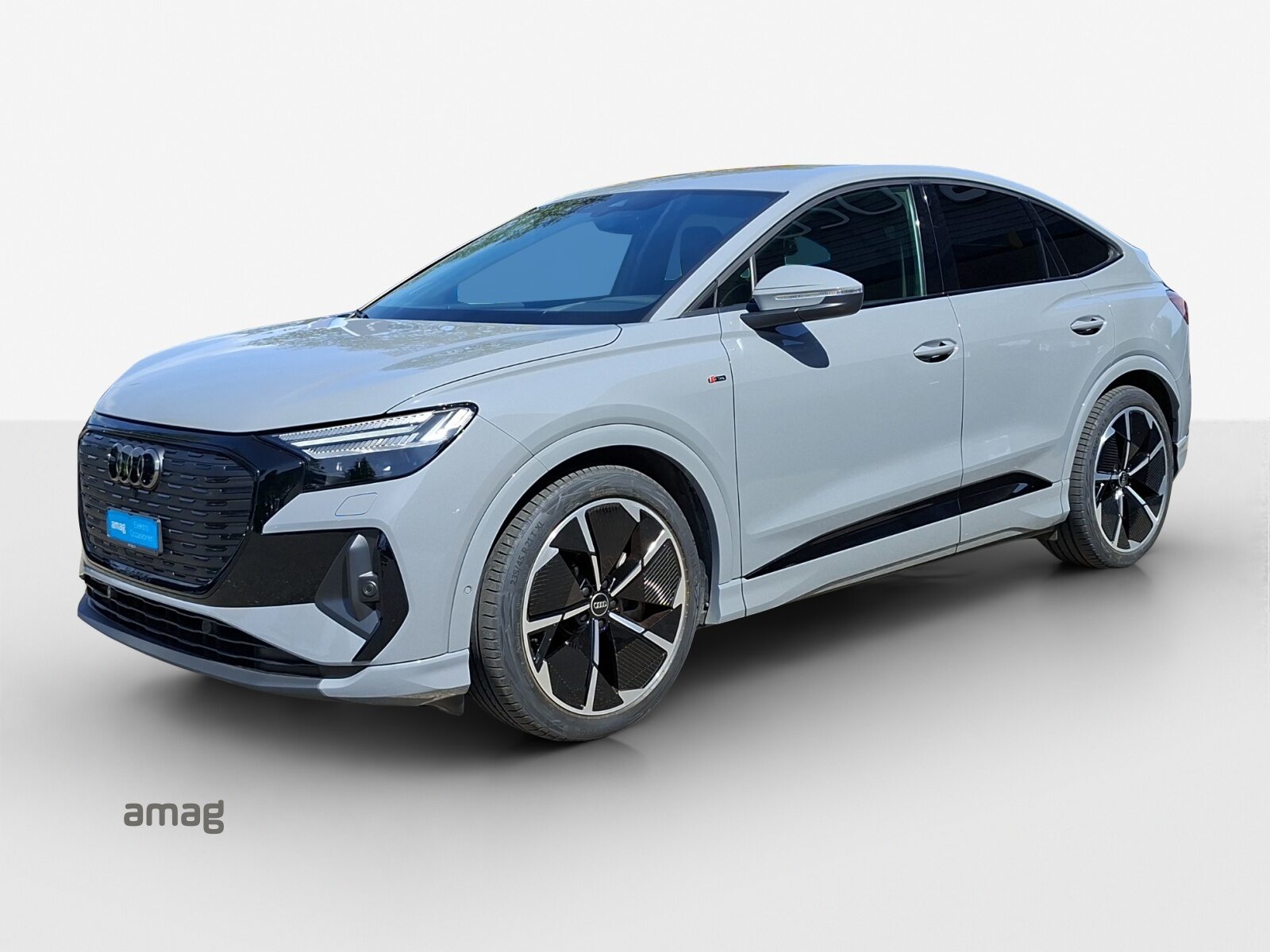 AUDI Q4 SB 50 e-tron quattro