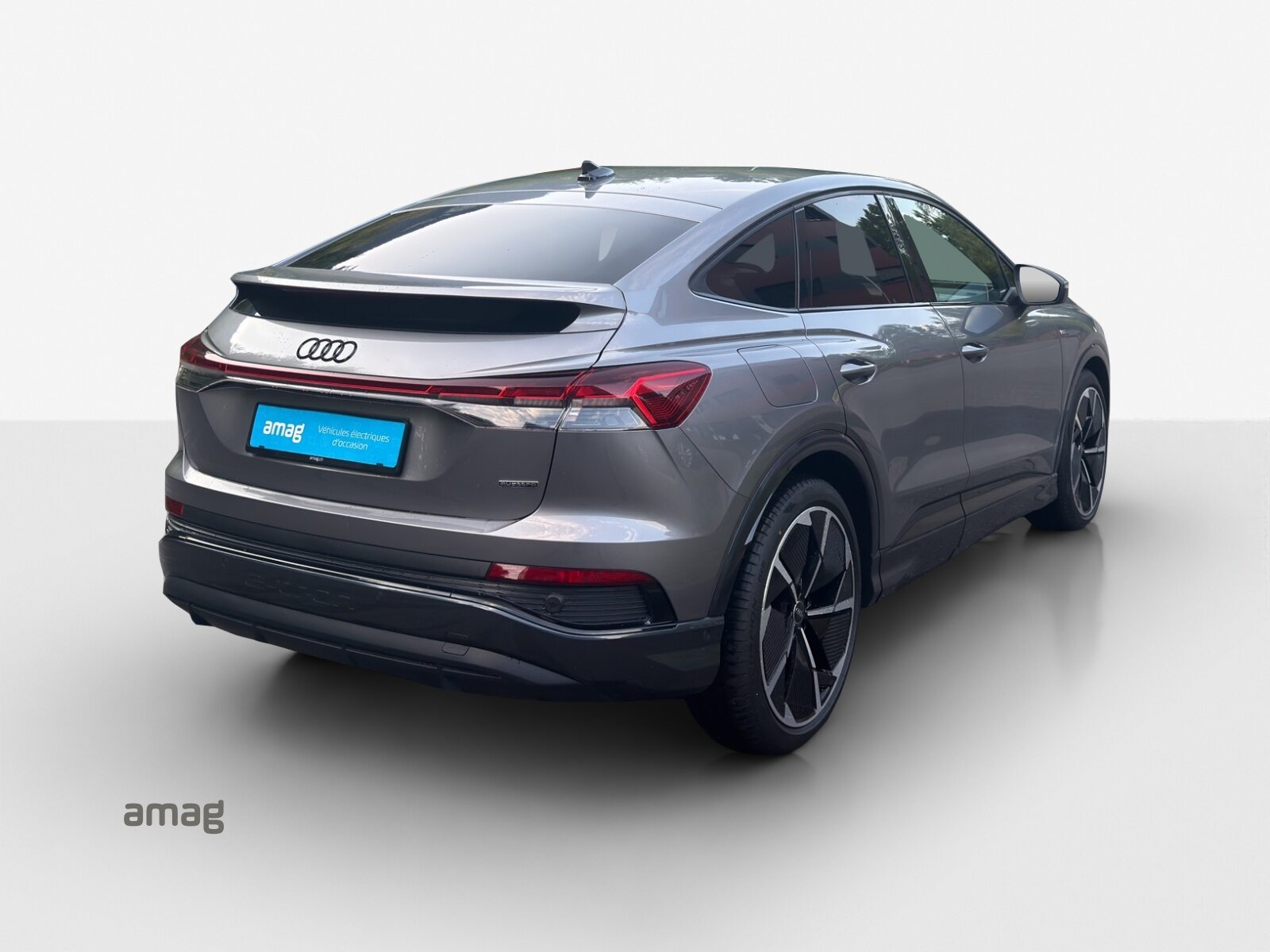 AUDI Q4 SB 45 e-tron quattro, Électrique, Occasion / Utilisé, Automatique - 6