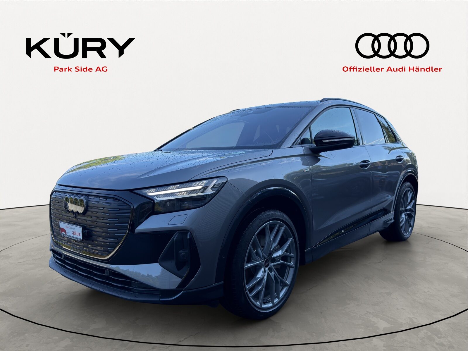 AUDI Q4 50 e-tron quattro