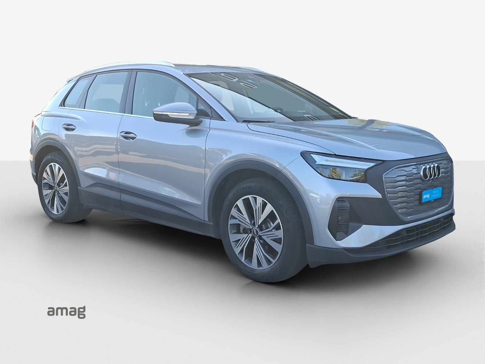 AUDI Q4 40 e-tron, Elektro, Occasion / Gebraucht, Automatik - 7