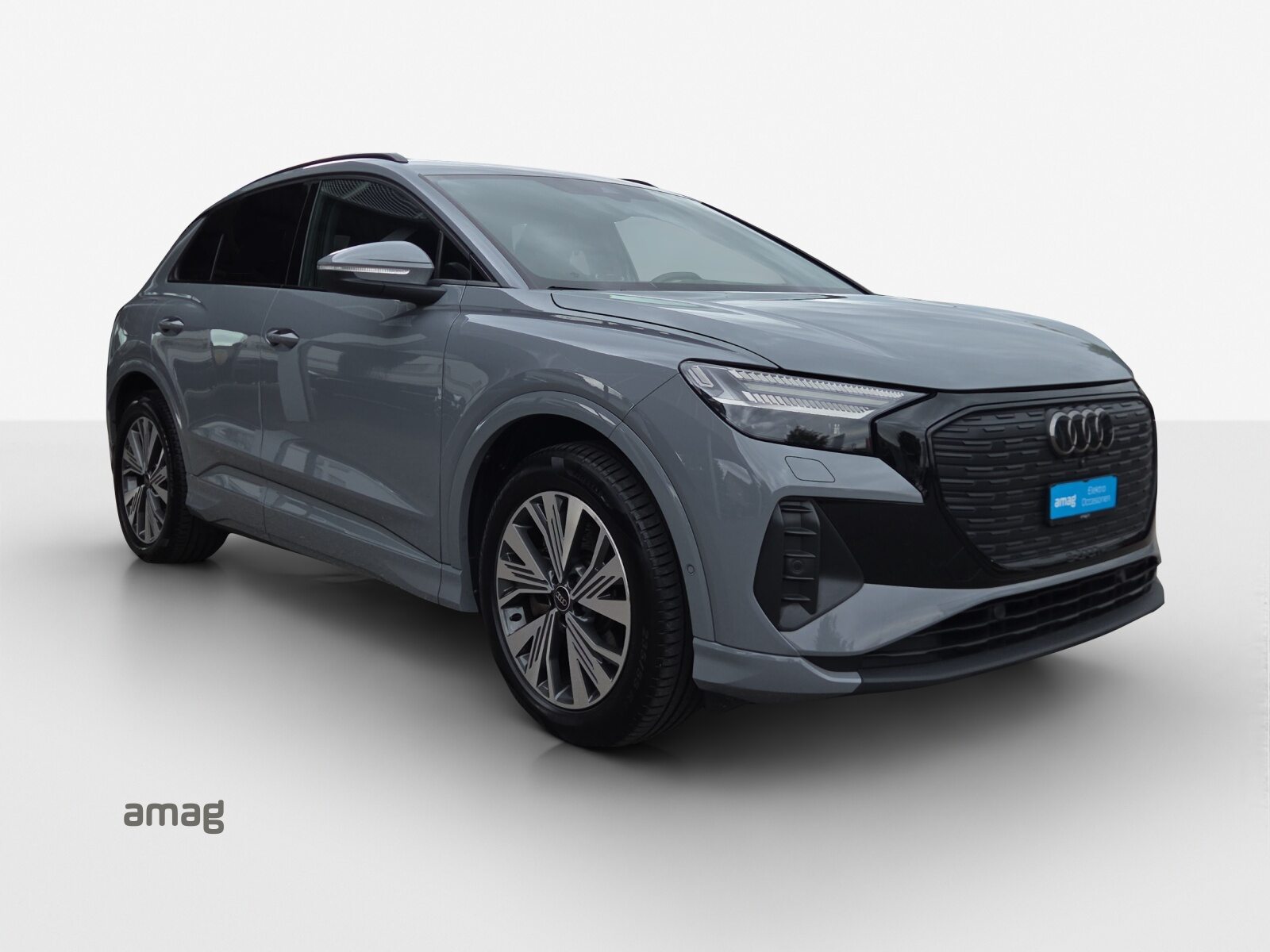 AUDI Q4 40 e-tron, Elektro, Occasion / Gebraucht, Automatik - 7
