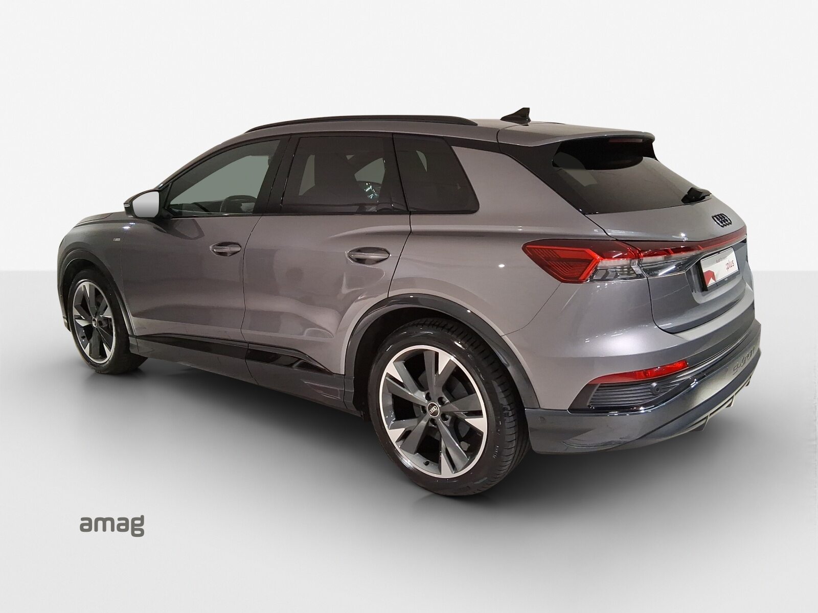 AUDI Q4 50 e-tron quattro, Elektro, Occasion / Gebraucht, Automatik - 3