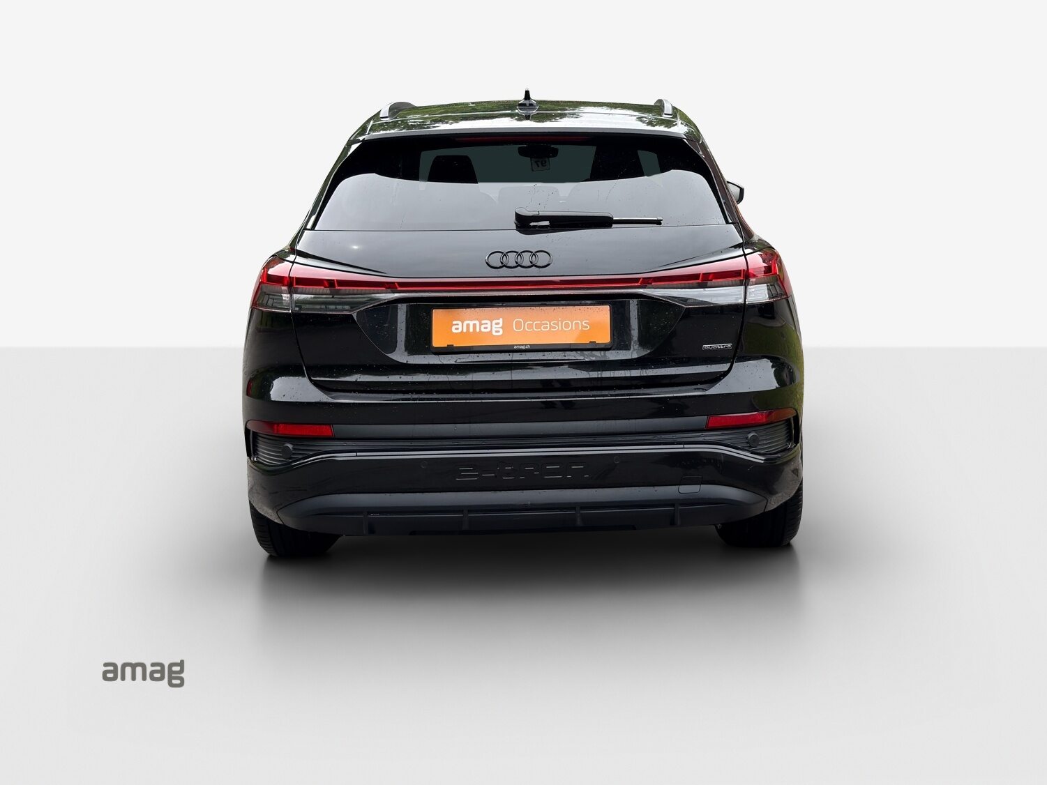 AUDI Q4 50 e-tron quattro, Elektro, Occasion / Gebraucht, Automatik - 5