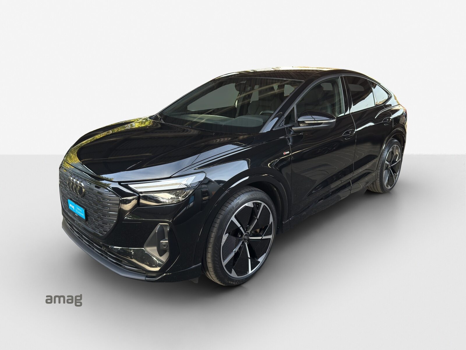 AUDI Q4 SB 50 e-tron quattro