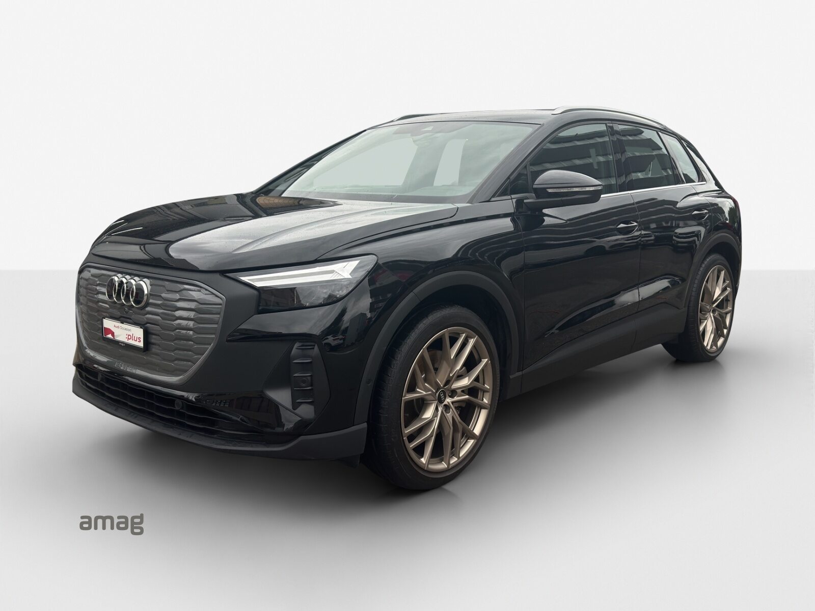 AUDI Q4 40 e-tron