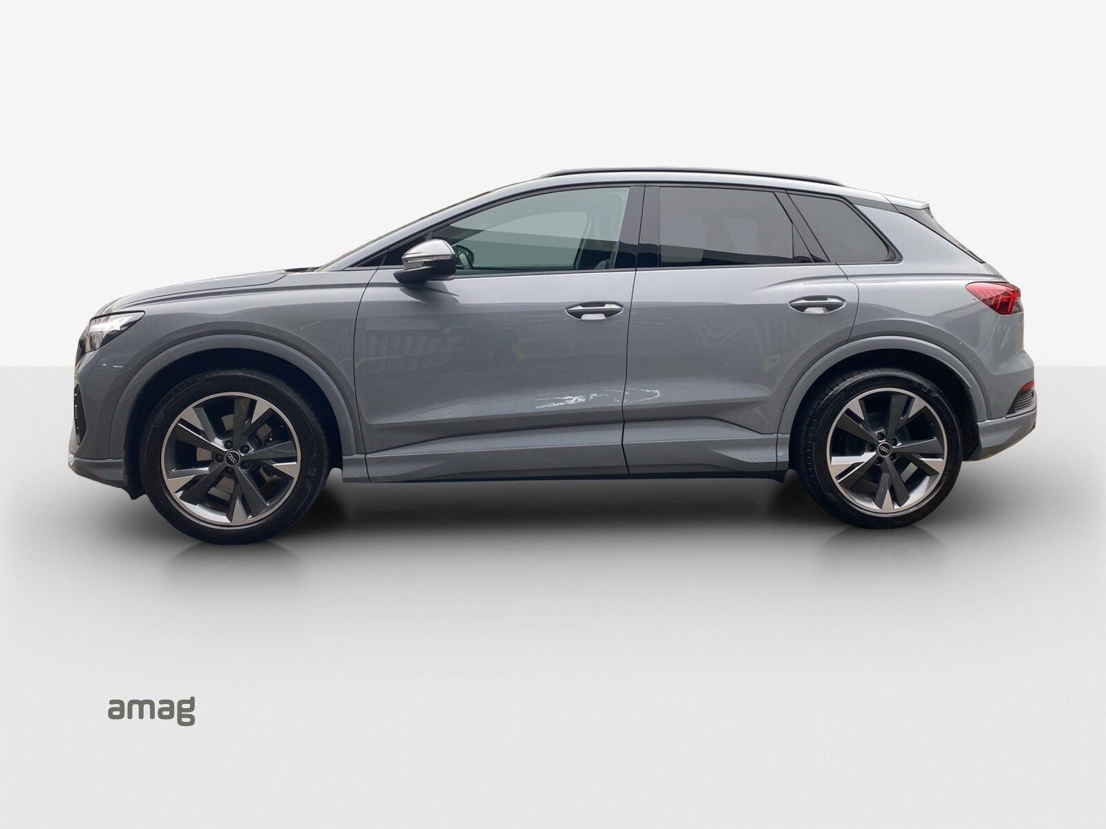 AUDI Q4 35 e-tron, Électrique, Occasion / Utilisé, Automatique - 2