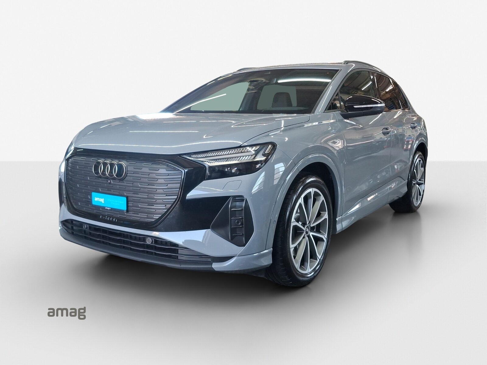 AUDI Q4 45 e-tron quattro Edition Swiss-Ski