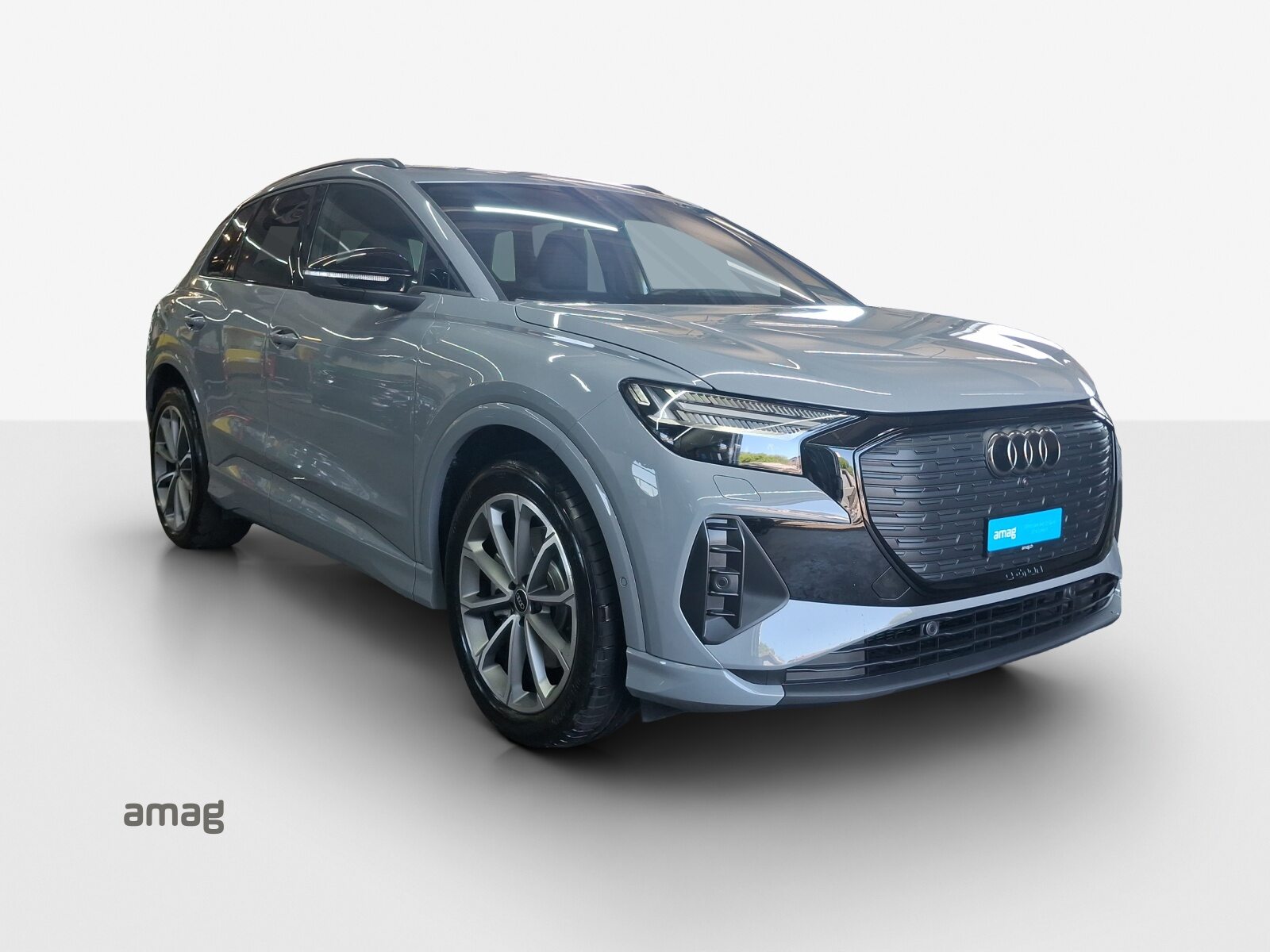 AUDI Q4 45 e-tron quattro Edition Swiss-Ski, Électrique, Occasion / Utilisé, Automatique - 7