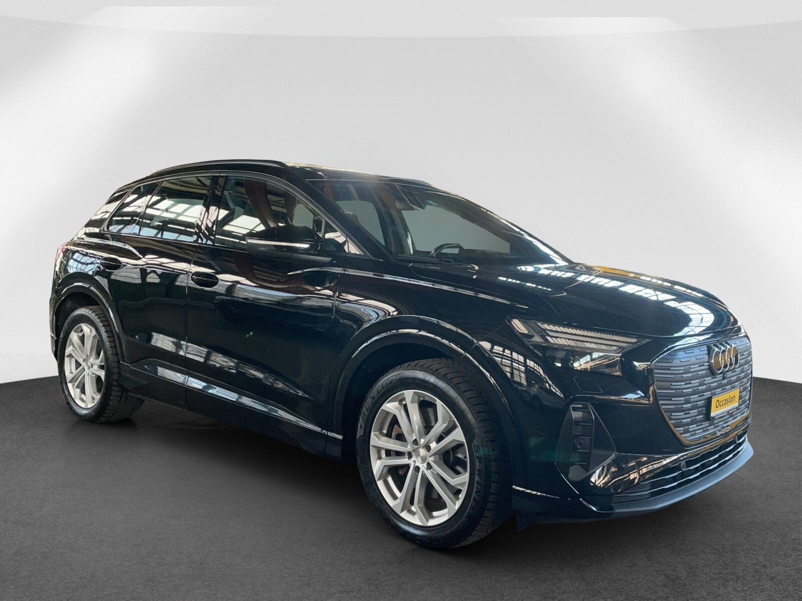 AUDI Q4 e-tron 50 quattro