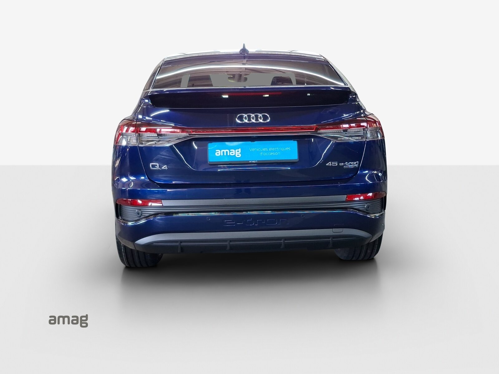 AUDI Q4 SB 45 e-tron quattro Attraction, Électrique, Occasion / Utilisé, Automatique - 4