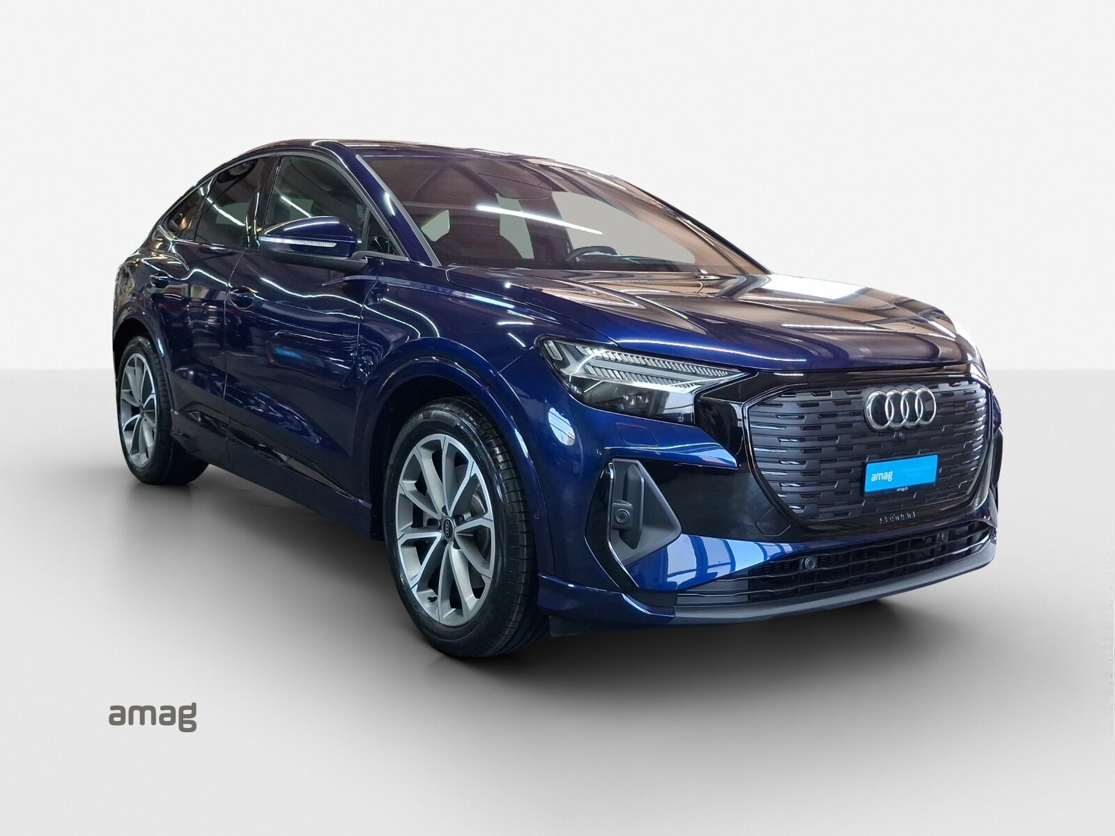 AUDI Q4 SB 45 e-tron quattro Attraction, Électrique, Occasion / Utilisé, Automatique - 6