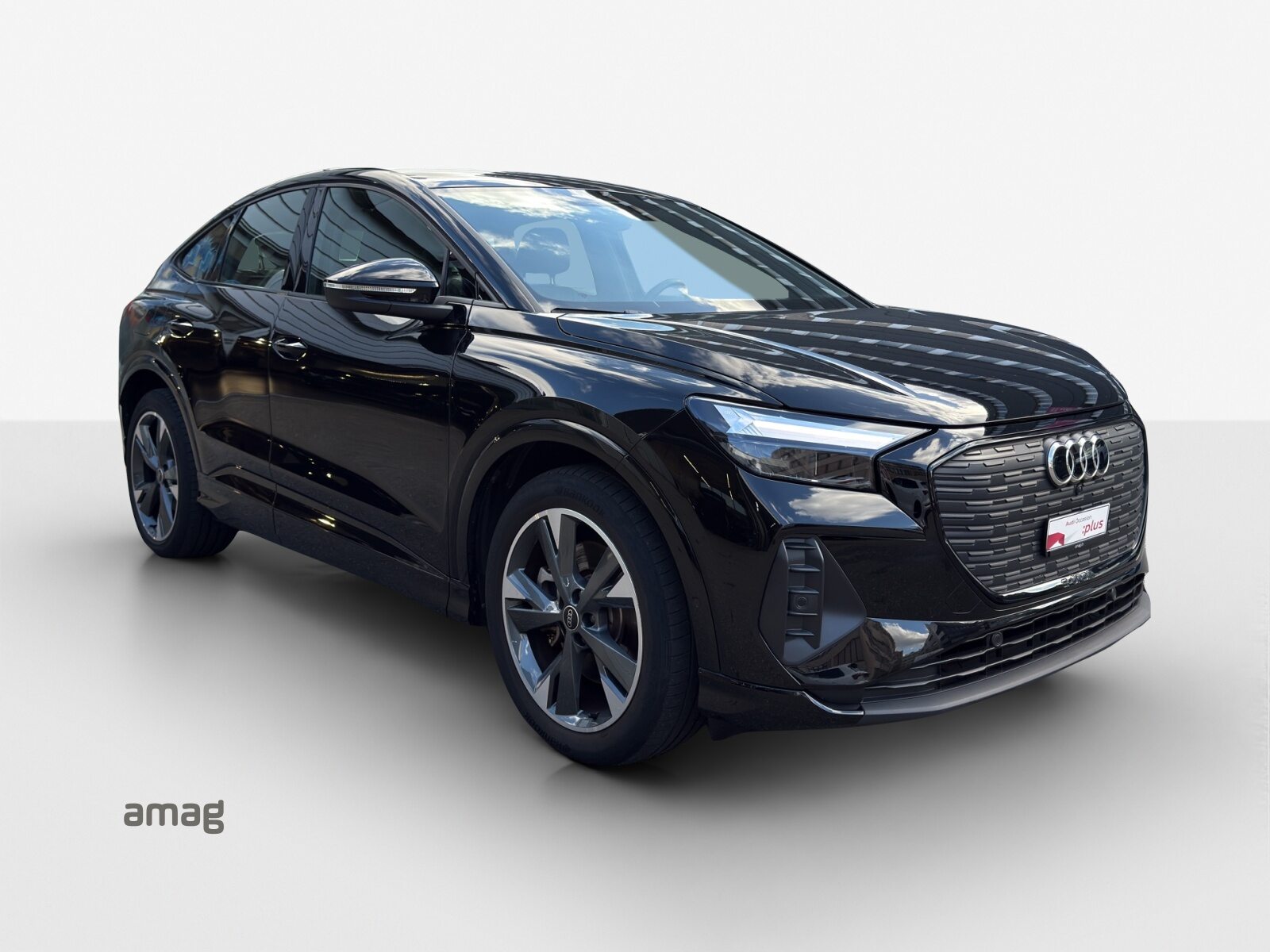 AUDI Q4 SB 50 e-tron quattro, Electric, Second hand / Used, Automatic - 6