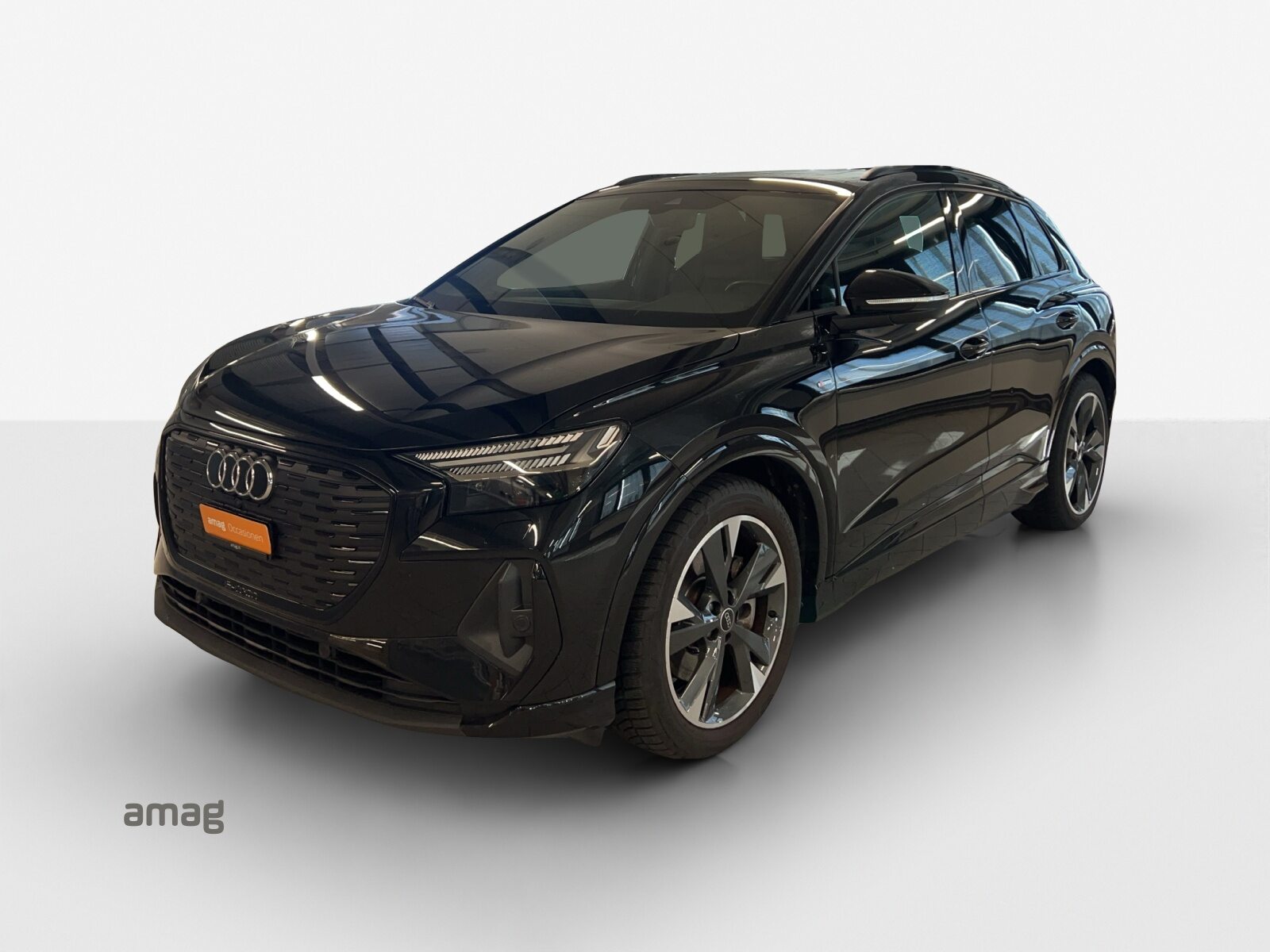 AUDI Q4 50 e-tron quattro